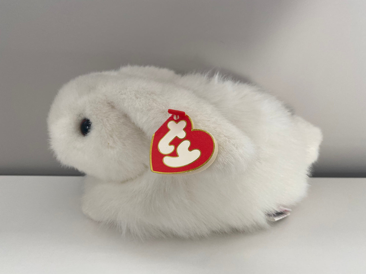 Ty Classics Collection “Nibbles” the Bunny Rabbit (8 inch)