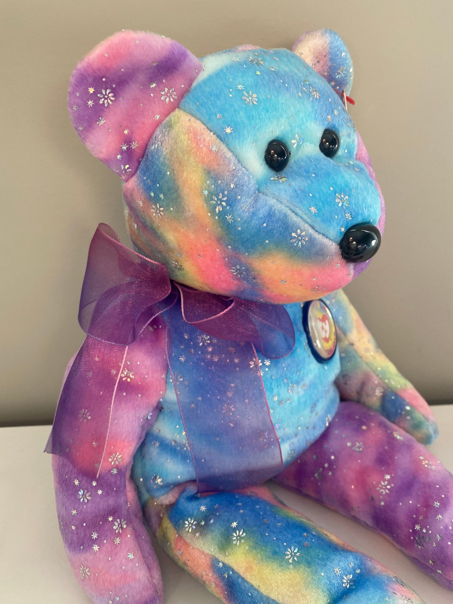 Ty Beanie Buddy “Clubby VI” the Rainbow Bear (14 inch)