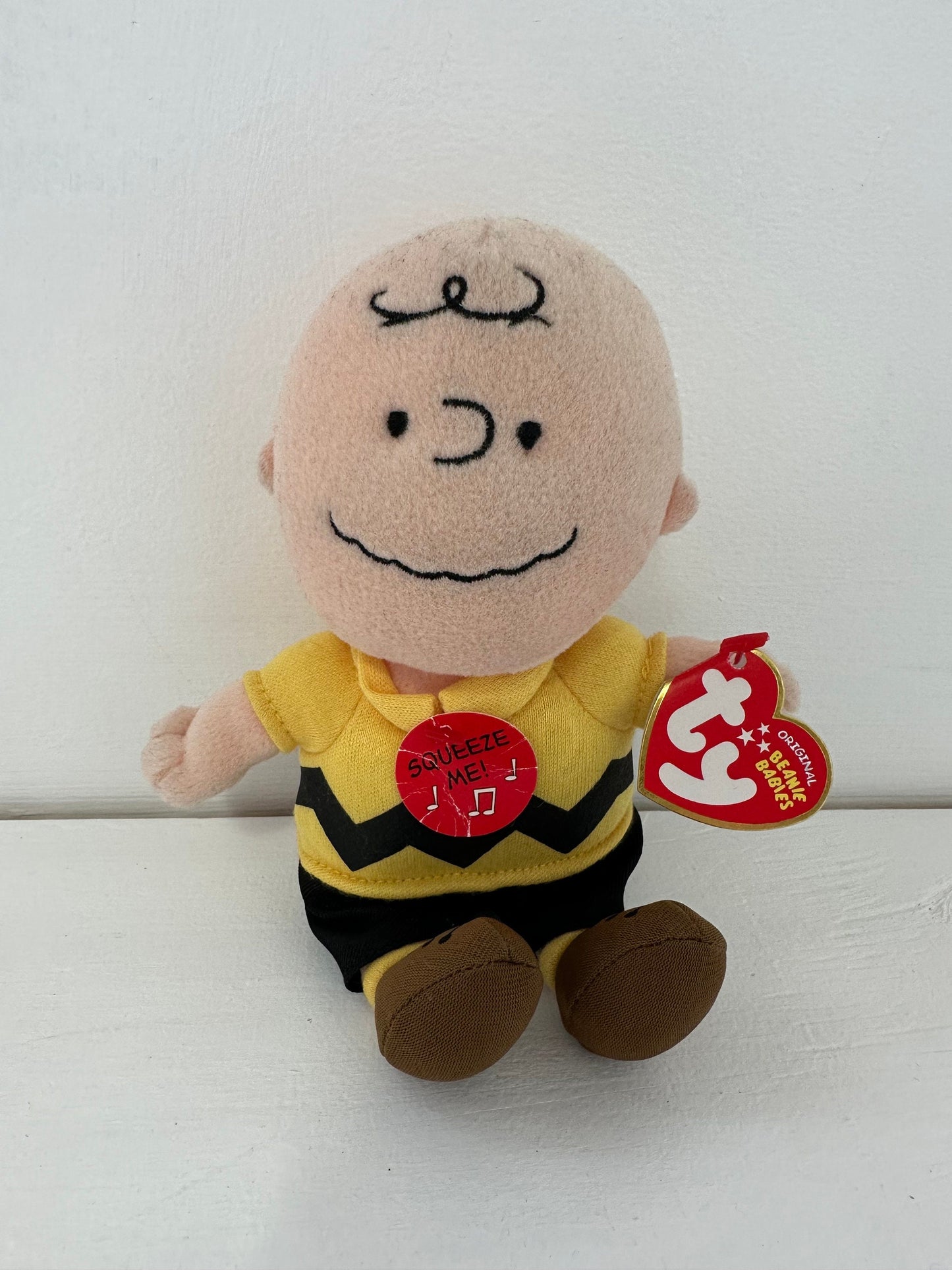 Ty Beanie Baby “Charlie Brown”, Character from Peanuts, Music not working (6 inch)