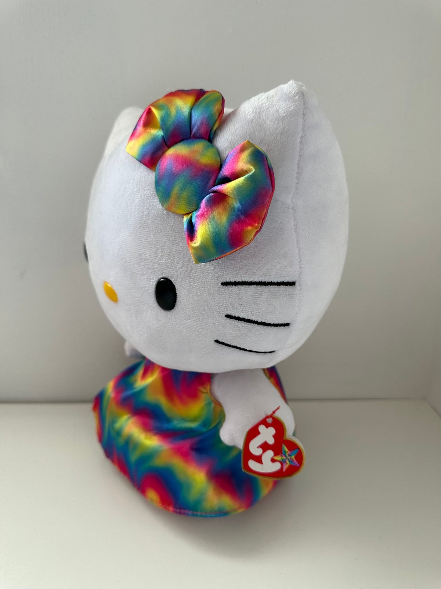 Ty Beanie BUDDY Vintage “Rainbow Hello Kitty” the Hello Kitty Plush (Large, 13 inch)