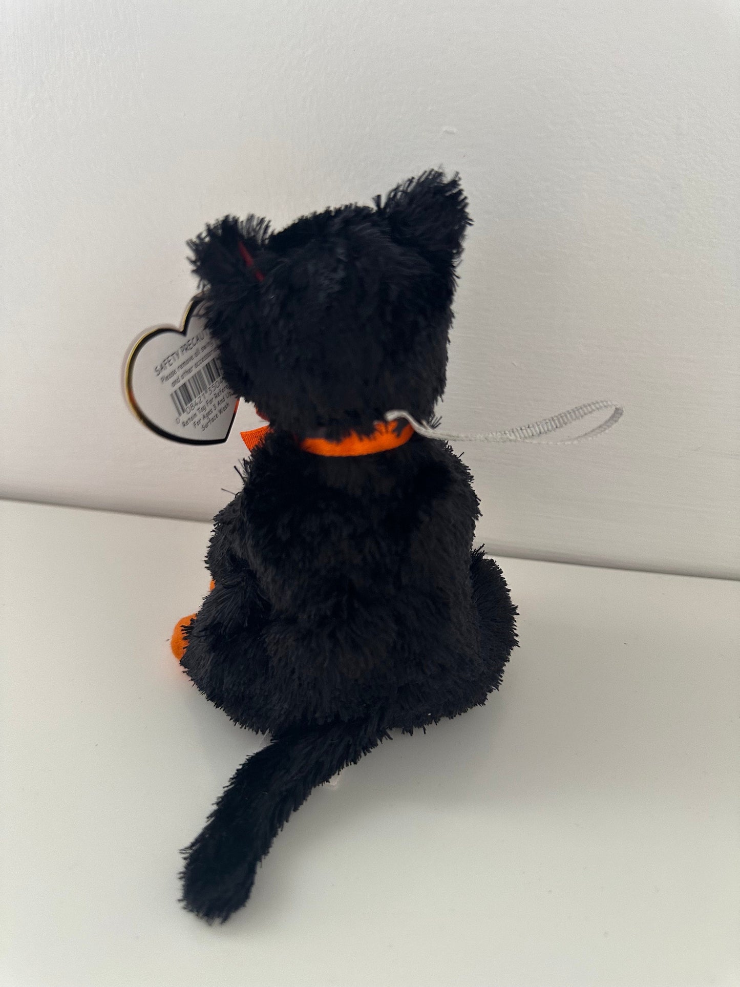Ty Halloweenie Beanie “Fraidy” the Black Cat - Teenie Beanie! (3 inch)