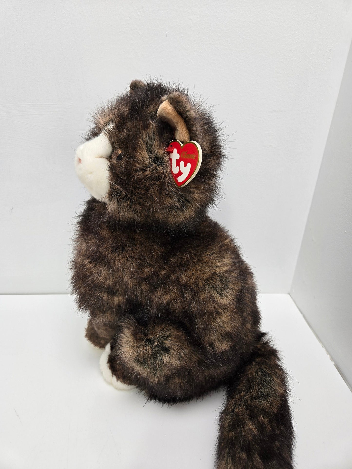 Ty Classics Collection “Prissy” the Cat (11 inch)