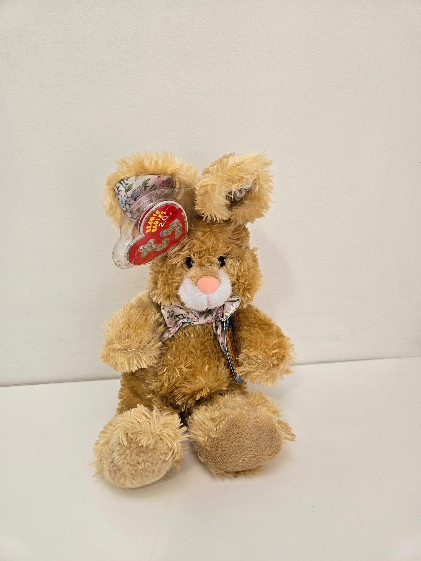 Ty Beanie Baby “Hutches” the Bunny - Internet Exclusive (7 inch)