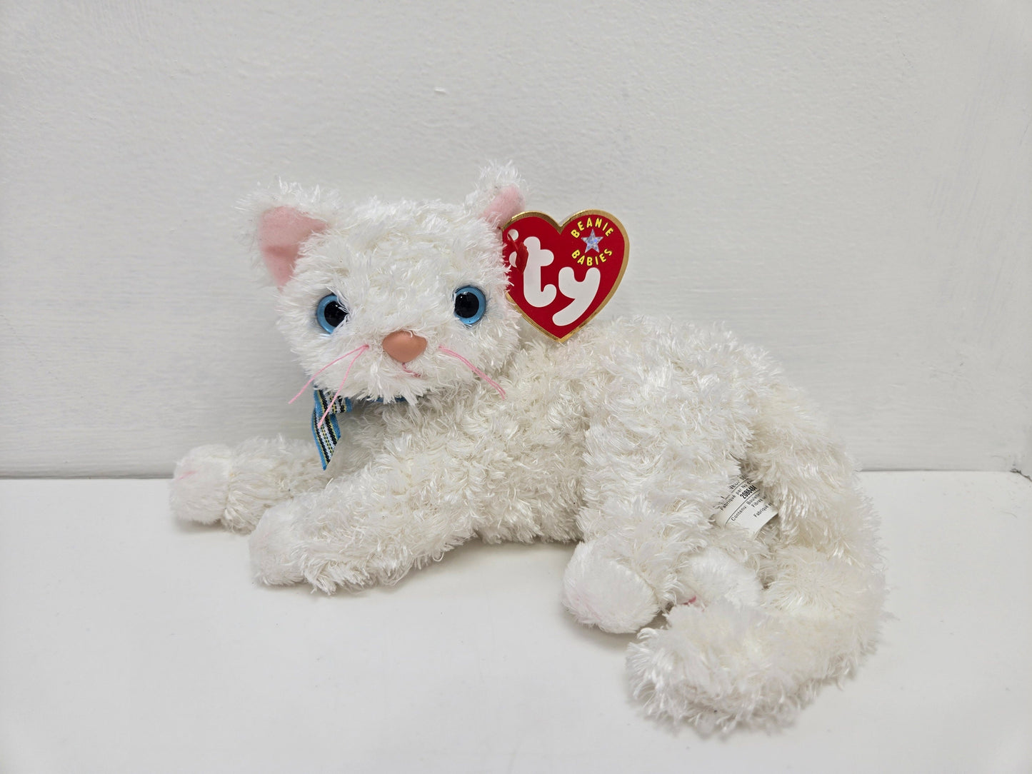 Ty Beanie Baby “Starlett” the White Cat (6.5 inch)