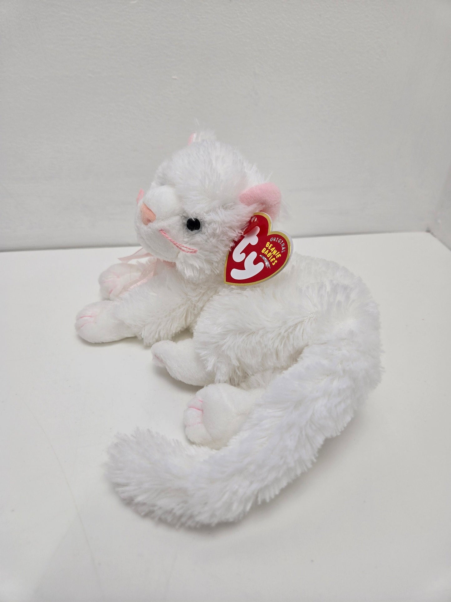Ty Beanie Baby “Bianca” the Adorable White Cat with Pink Bow *Rare*! (8 inch)