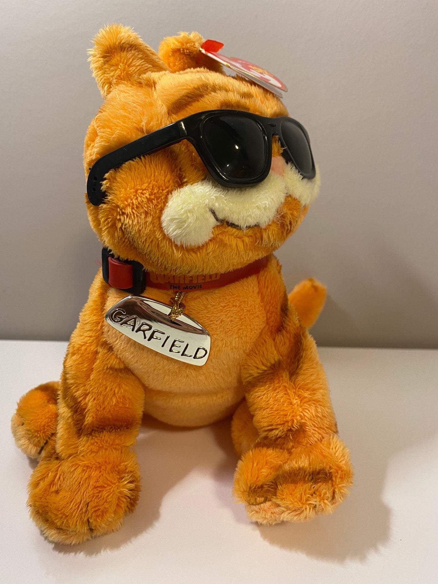 Ty Beanie Baby “Cool Cat” Garfield the Orange Cat! (6.5 inch)