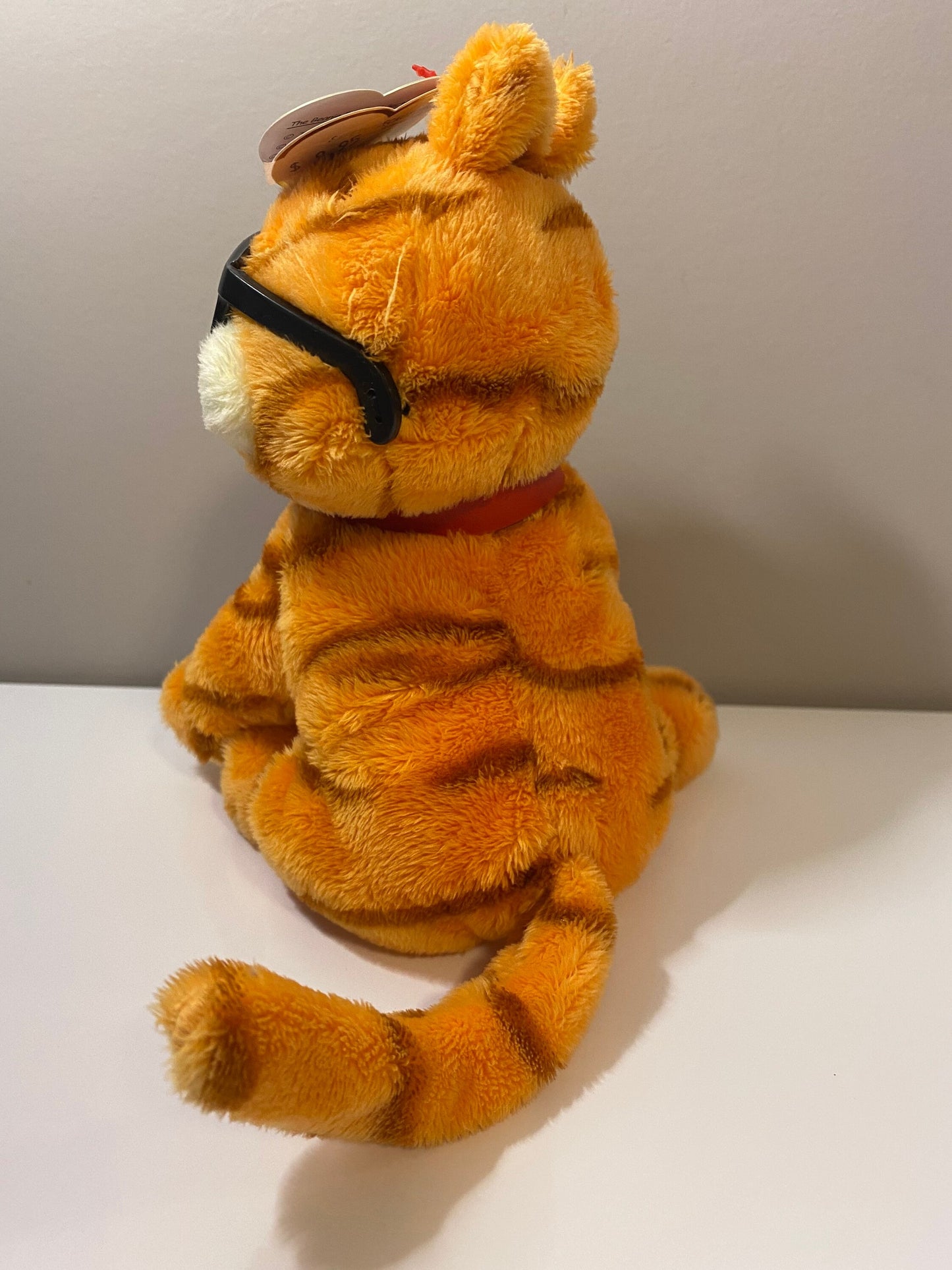 Ty Beanie Baby “Cool Cat” Garfield the Orange Cat! (6.5 inch)