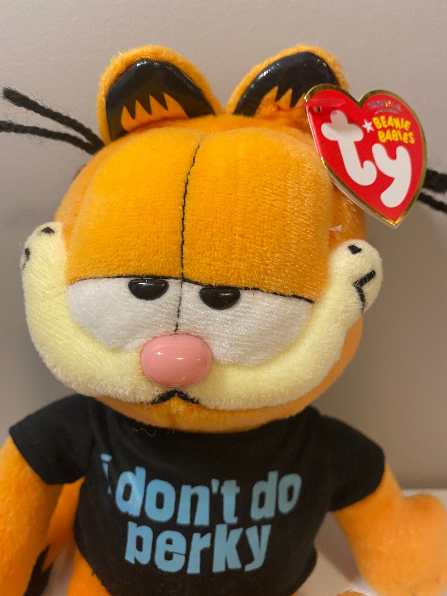 Ty Beanie Baby Garfield the Cat - I don’t do perky! (9 inch)