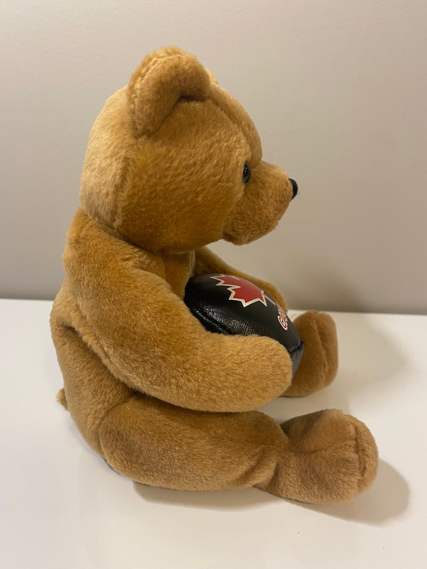 Ty Beanie Baby “Deke” the Hockey Bear Holding a Puck! (7 inch)