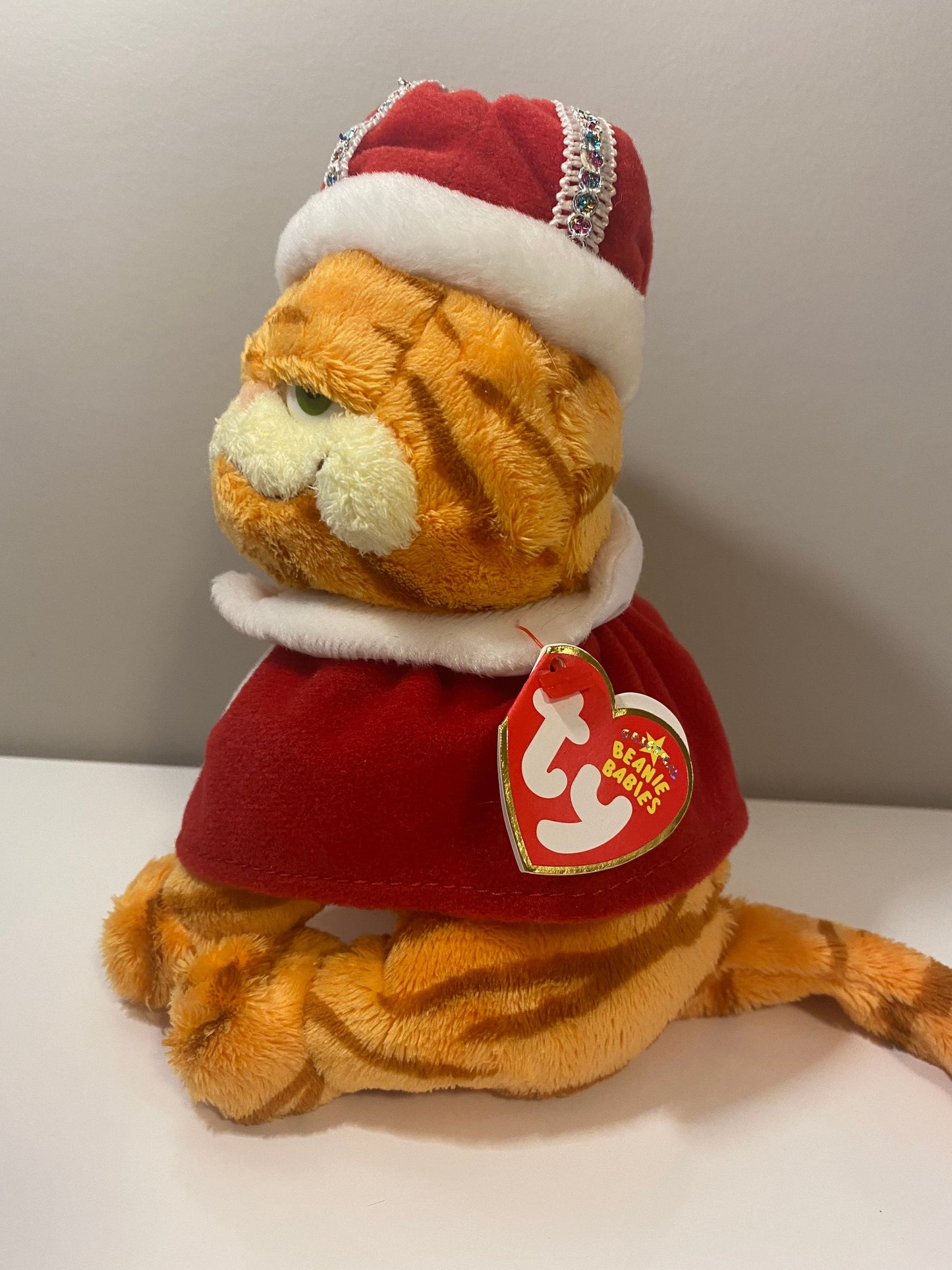 Ty Beanie Baby “His Majesty” - GARFIELD the Cat! (7 inch)