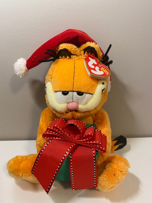 Ty Beanie Baby “Happy Holidays” Garfield the Cat! (9 inch)