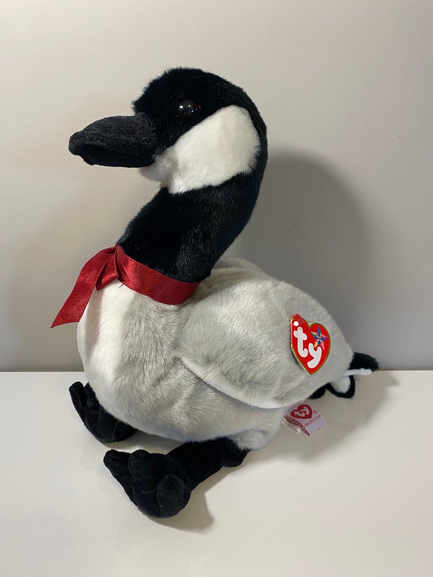 Ty Beanie Buddy “Loosy” the Goose (10 inch)