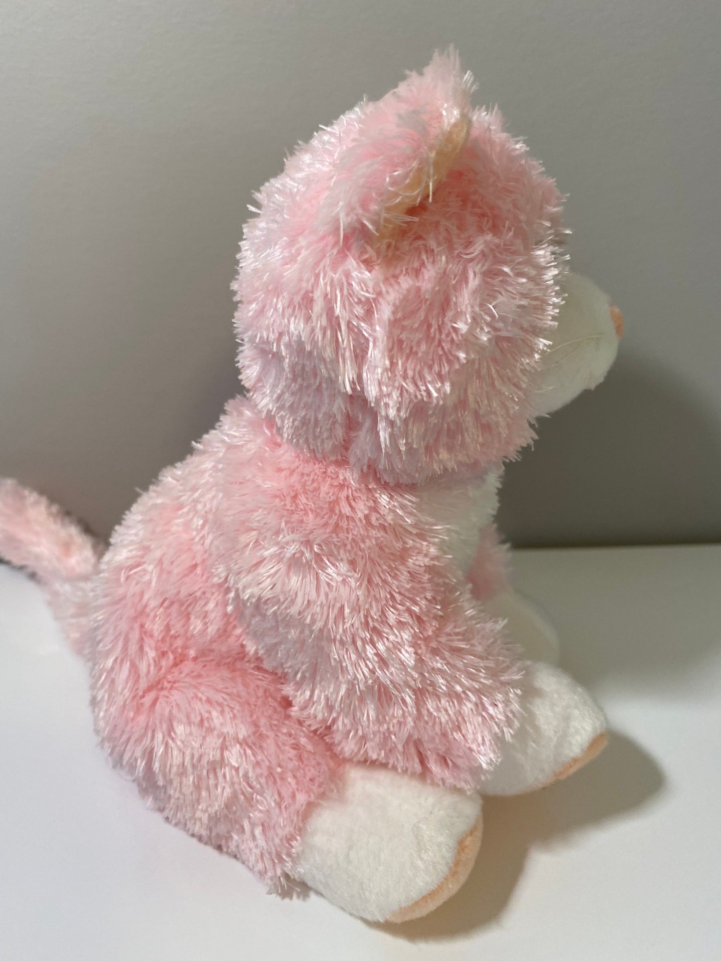 Ty Beanie Baby “Curtsy” the Pink and White Cat  *Rare* (5.5 inch)