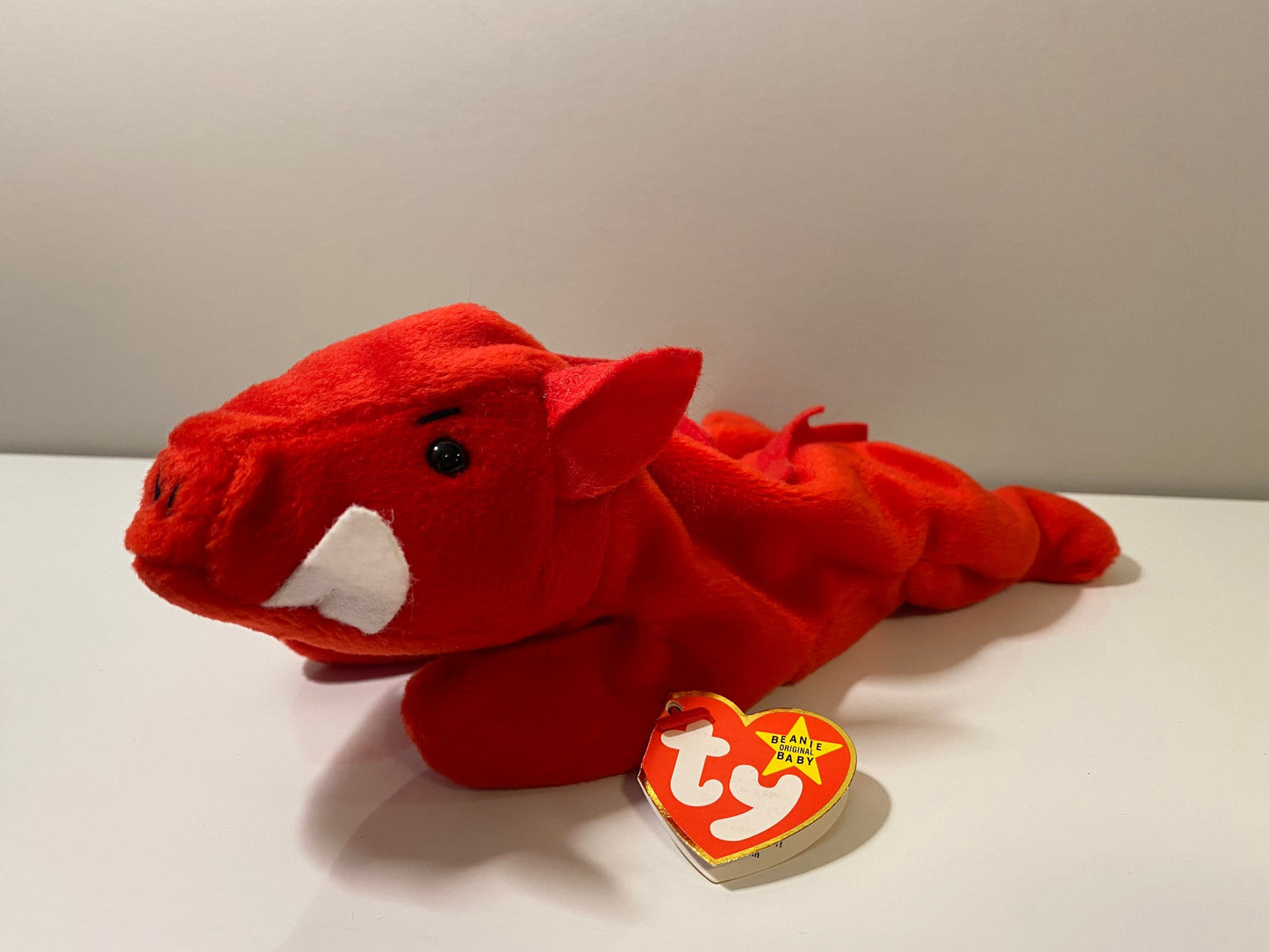 Ty Beanie Baby “Grunt” the Razorback *Rare* (9 inch)