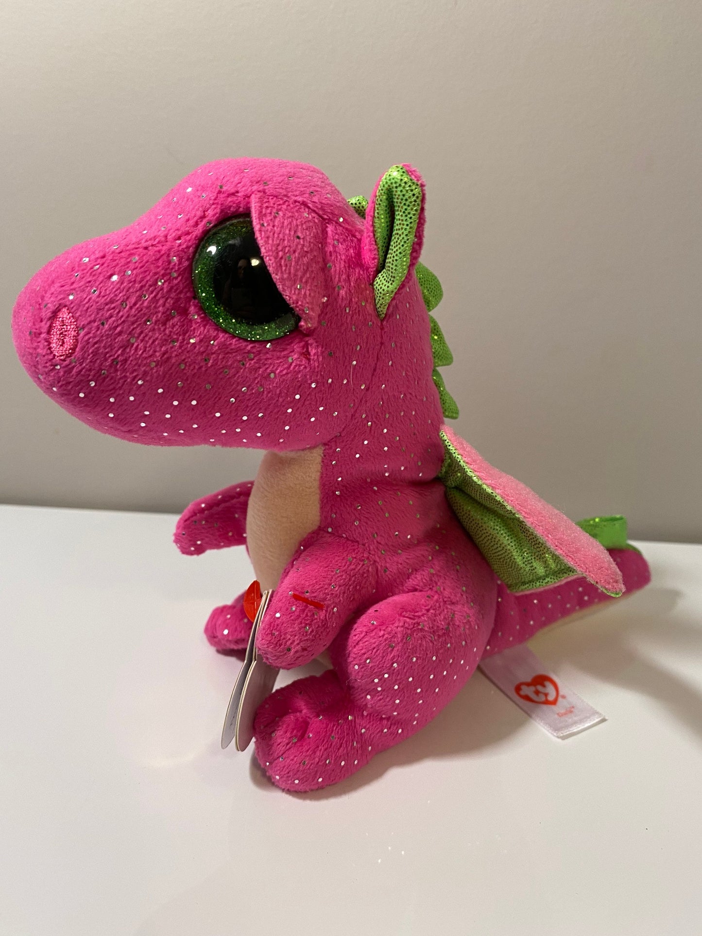 TY Beanie Boo “Darla” the Pink Dragon! (6 inch)