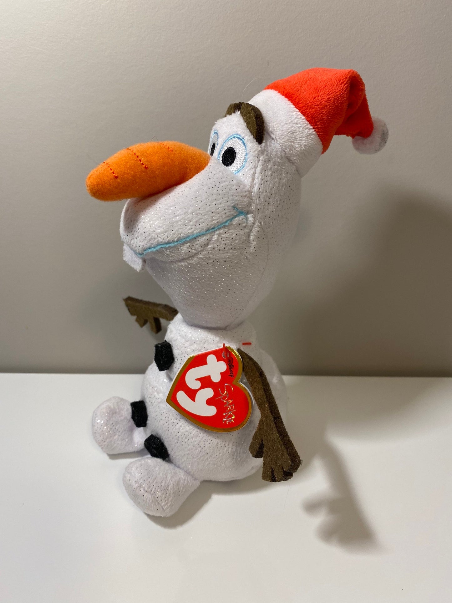 Ty Beanie Baby “Olaf” the Snowman with Santa Hat - Disney Frozen (6.5 inch)