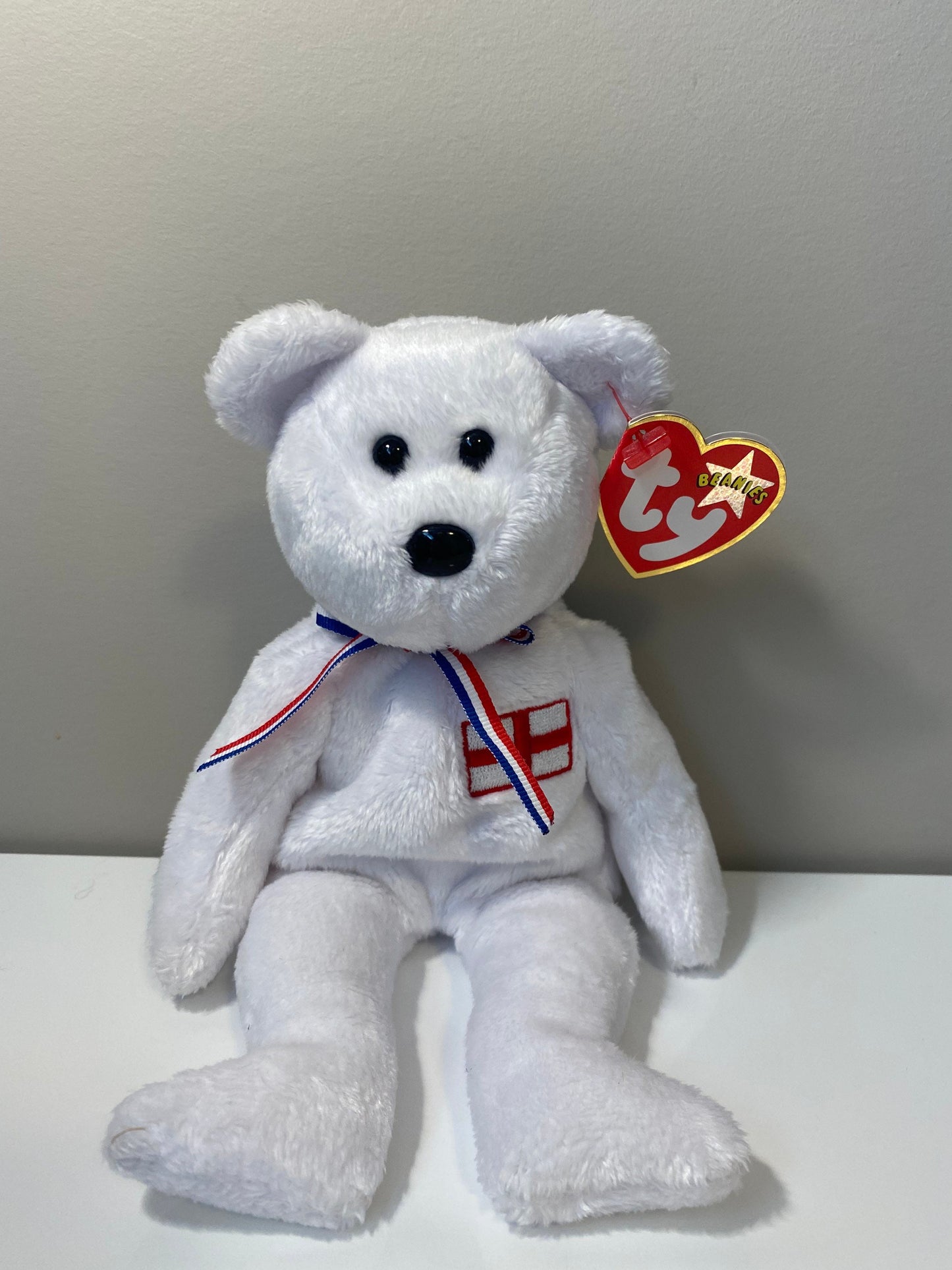 Ty Beanie Baby “England” the Bear - England Exclusive (8.5 inch)