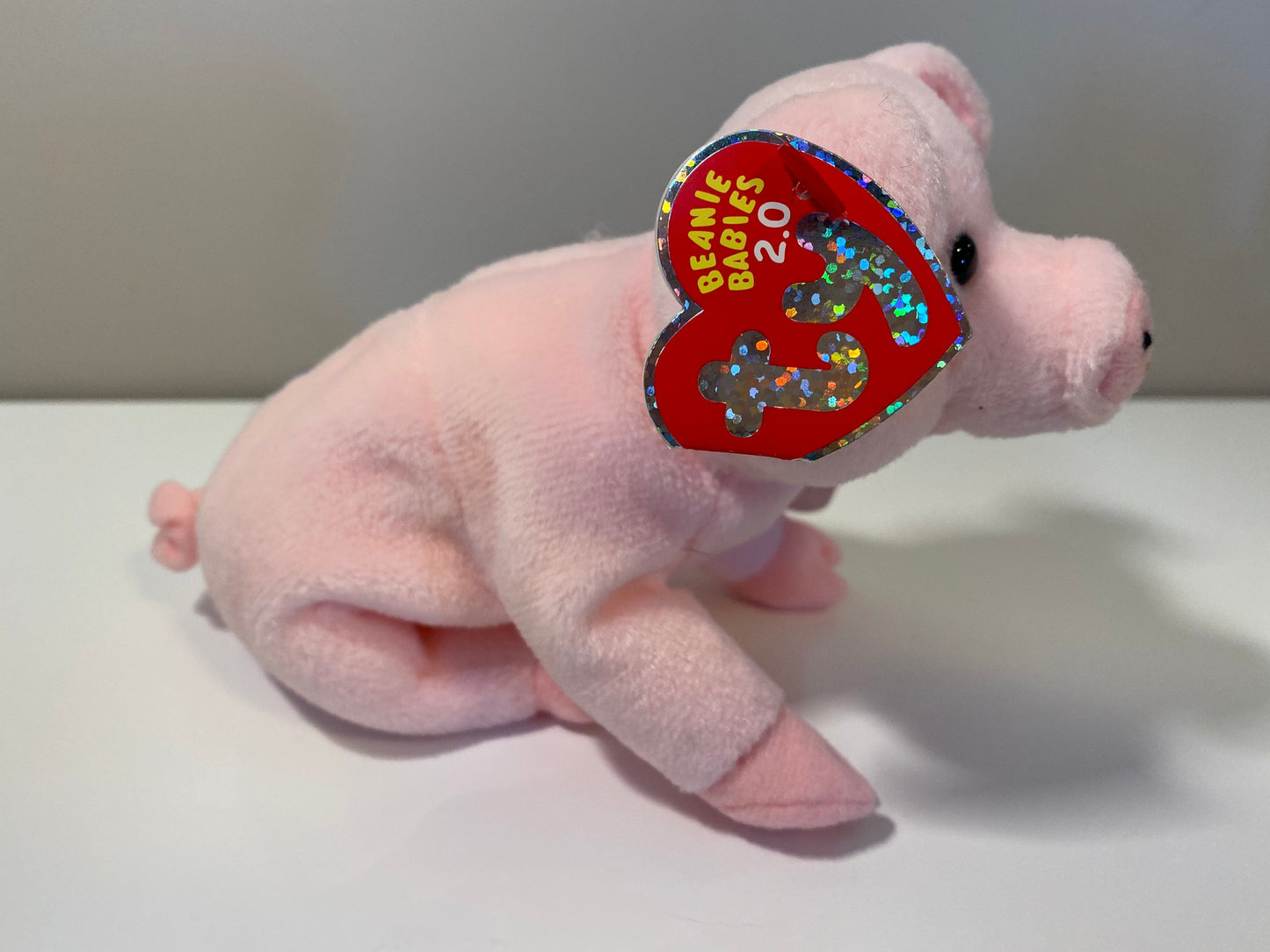 Ty Beanie Baby 2.0 “Sniffs” the Pig! (5 inch)