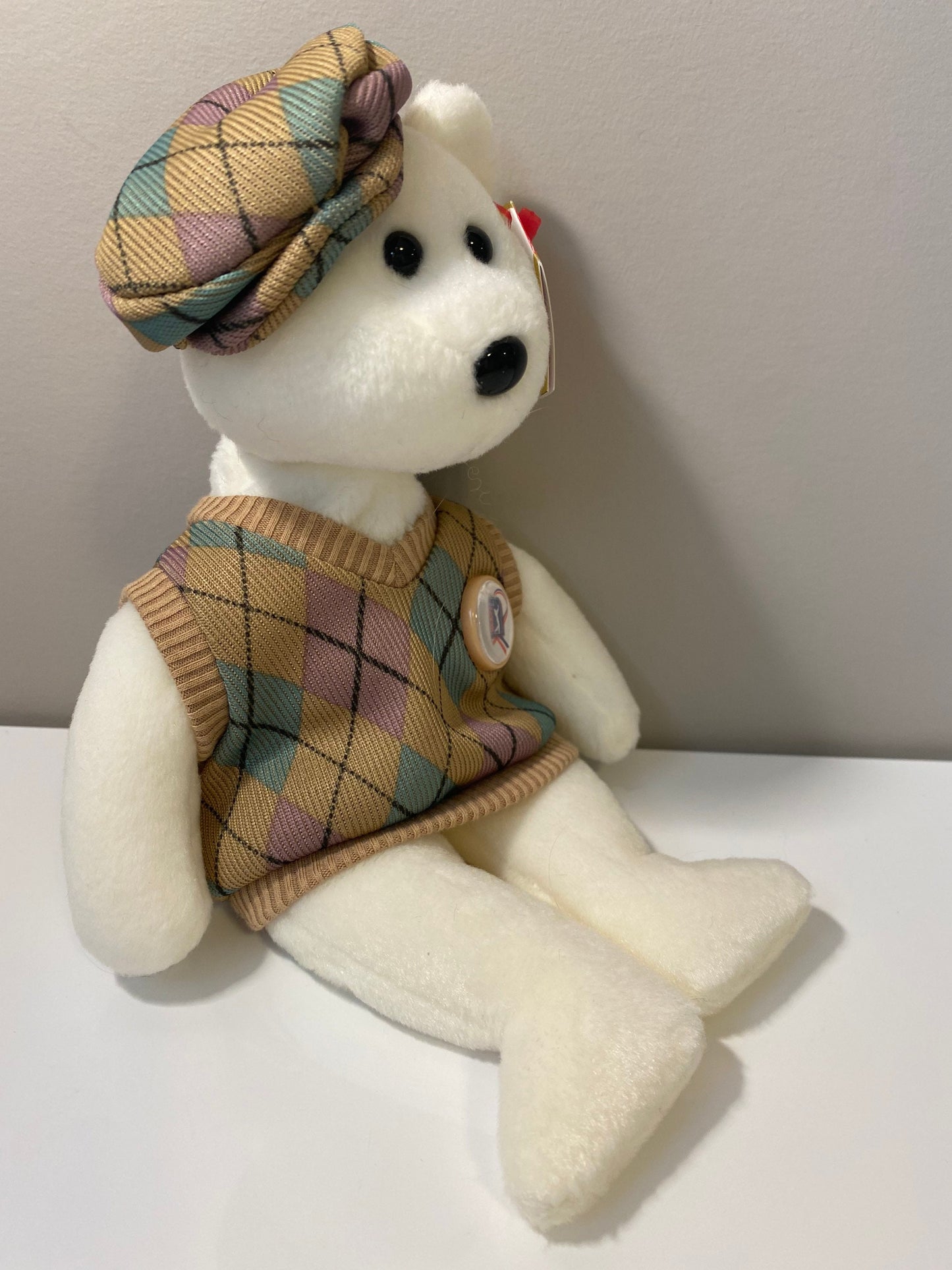 Ty Beanie Baby “Tour Teddy” the PGA Golf Bear (8.5 inch)