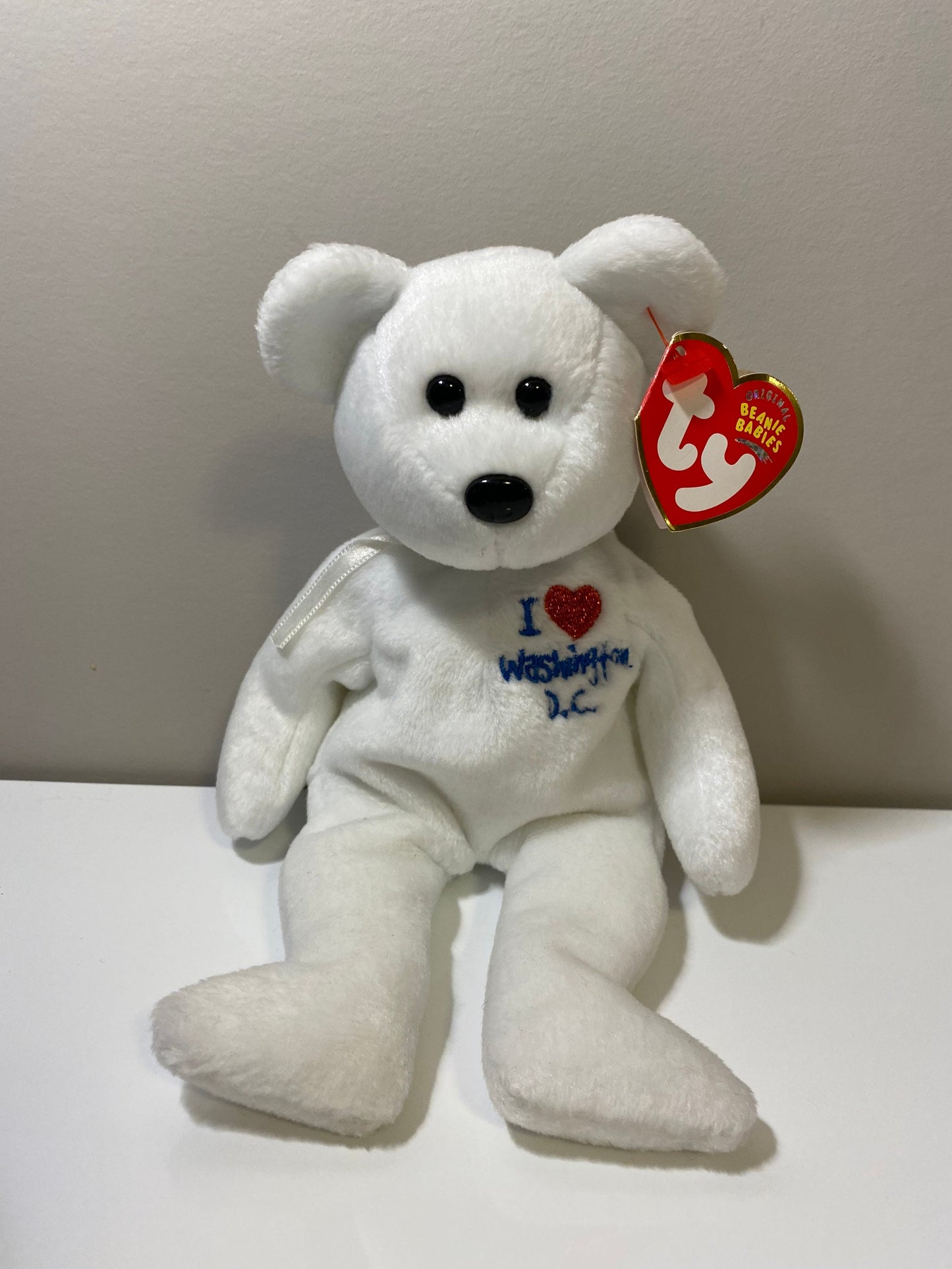 Ty Beanie Baby “Washington D.C.” the I Love Washington D.C. State Bear - Show Exclusive (8.5 inch)