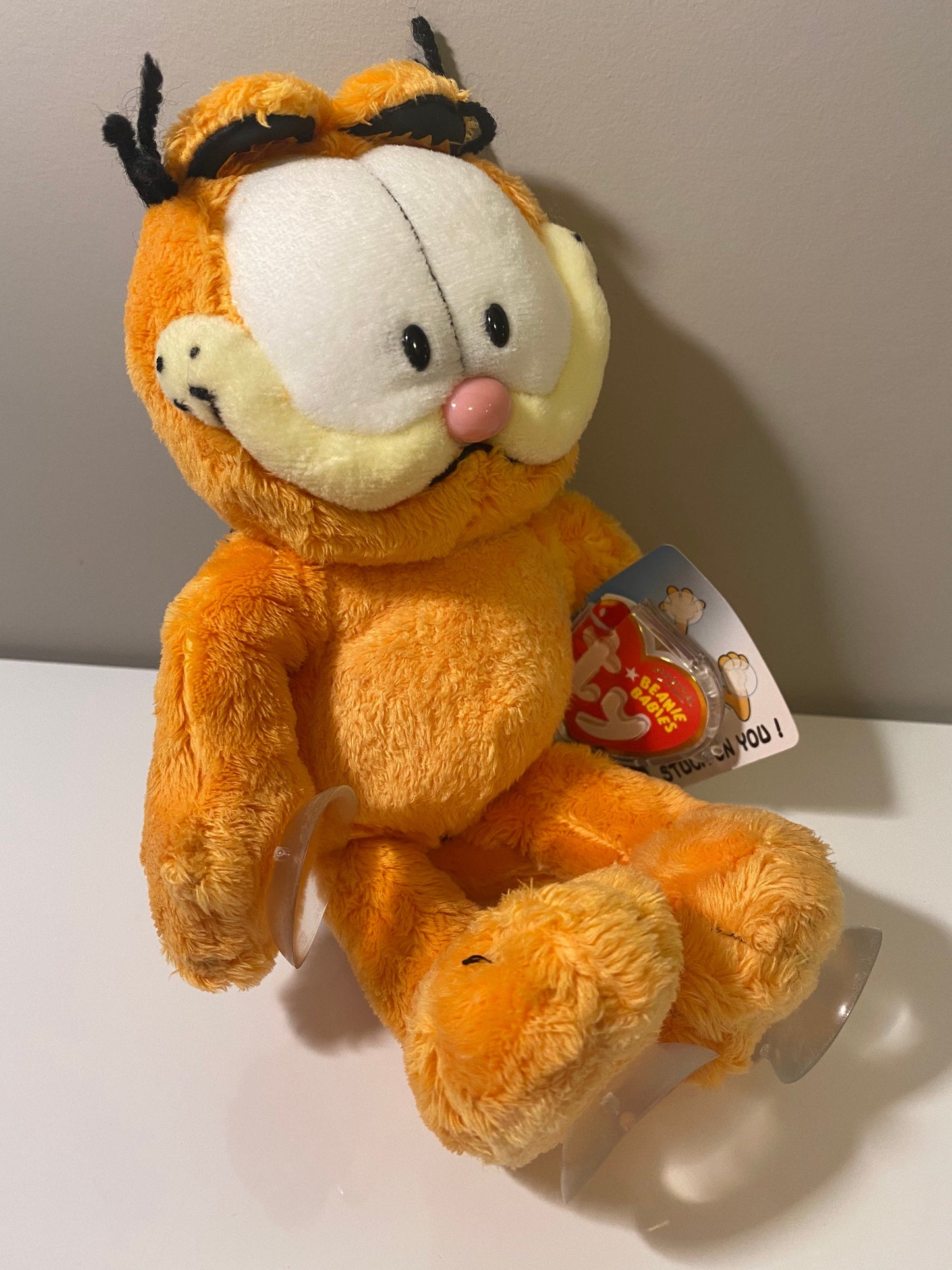 Ty Beanie Baby Garfield the Cat “Stuck on you” **RARE** (9 inch)