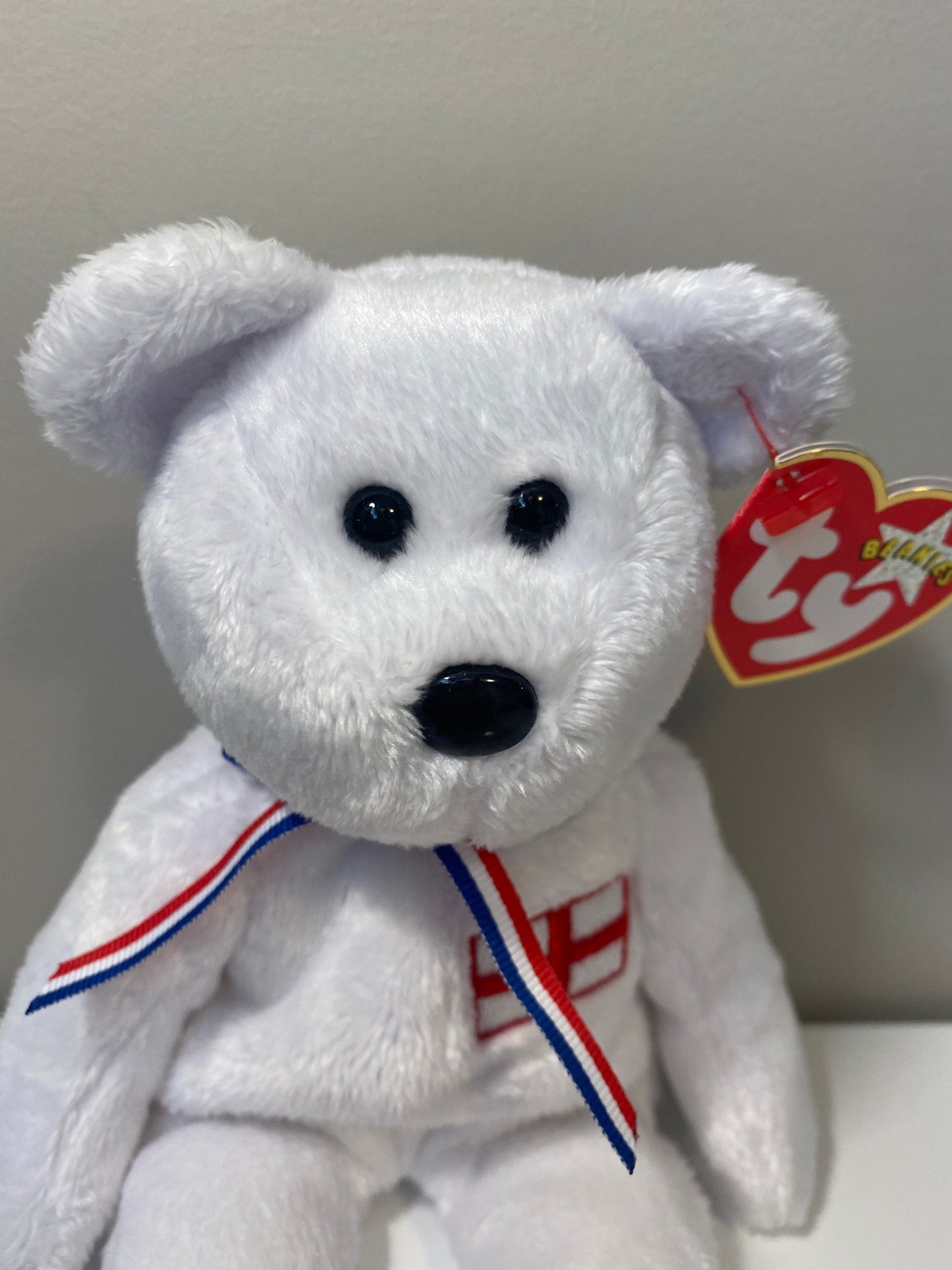 Ty Beanie Baby “England” the Bear - England Exclusive (8.5 inch)