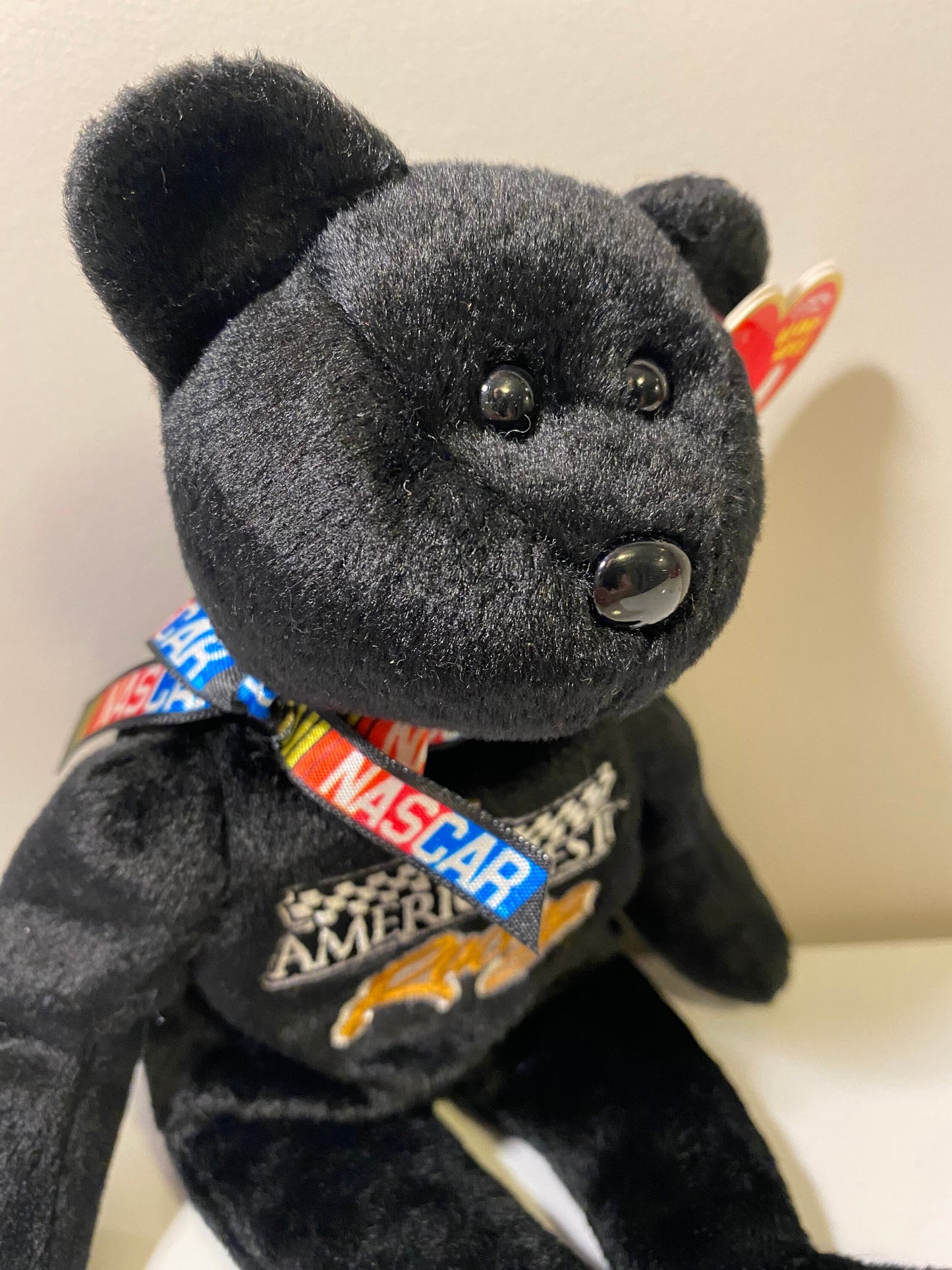 Ty Beanie Baby “Greg Biffle #16” the Nascar Bear (8.5 inch)