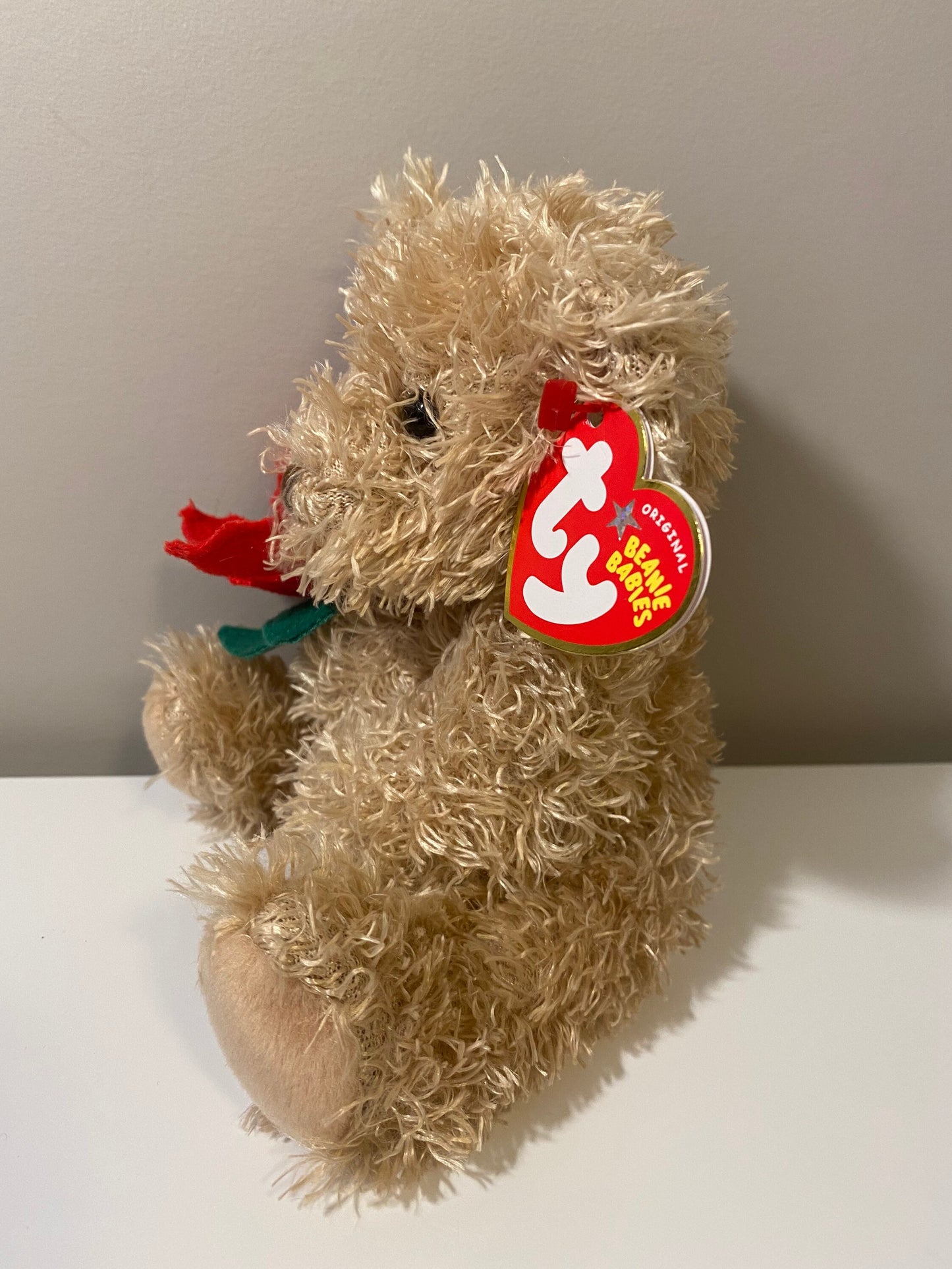 Ty Beanie Baby “Holiday Teddy” the Holiday Bear Holding Poinsettia (7 inch)