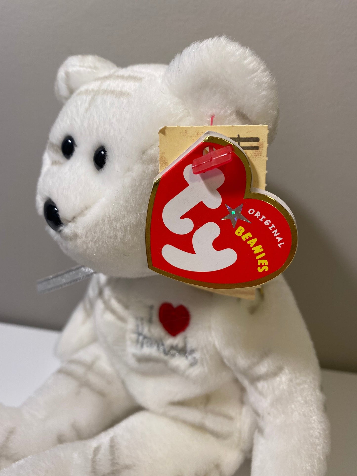 Ty Beanie Baby “Shooting Star” the Bear - White Version - Harrods UK Exclusive *Rare* (8.5 inch)