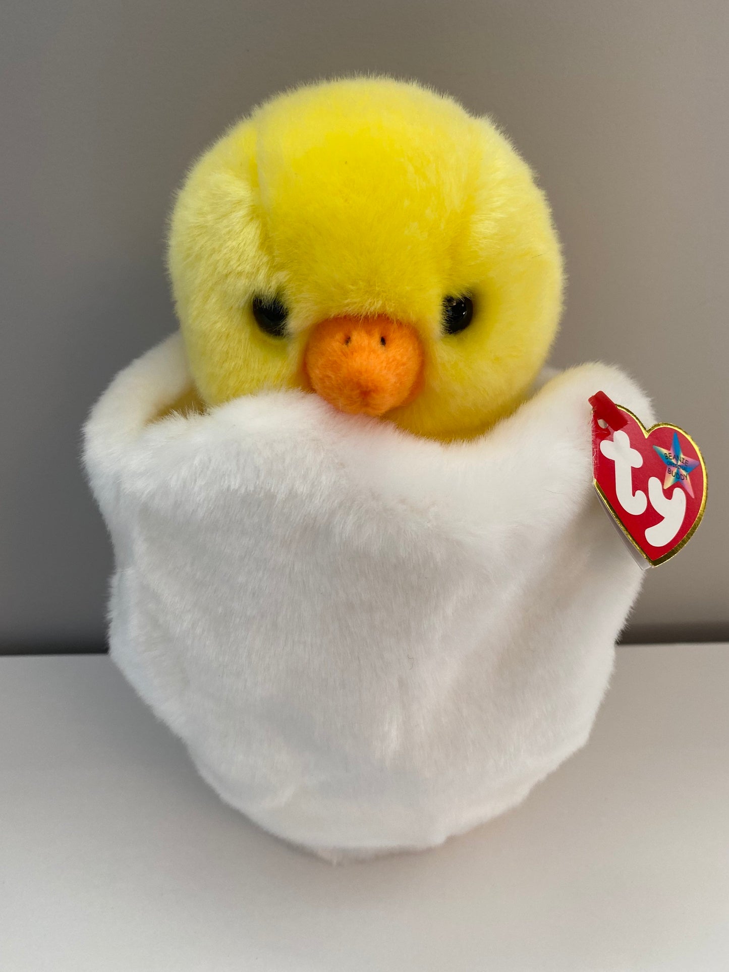 Ty Beanie Buddy “Eggbert” the Hatching Chick (9 inch)