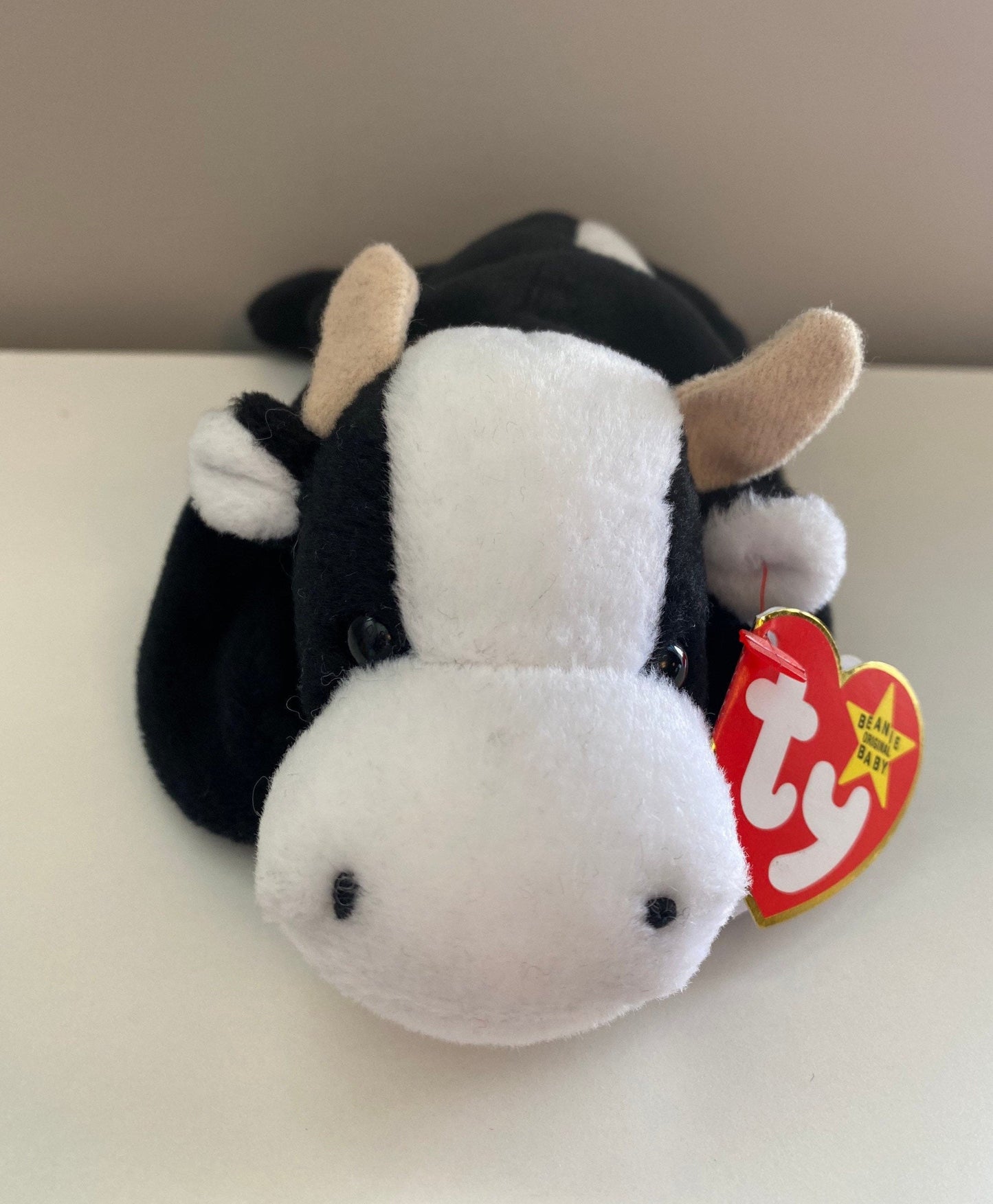 Ty Beanie Baby “Daisy” the Cow  (9 inch)