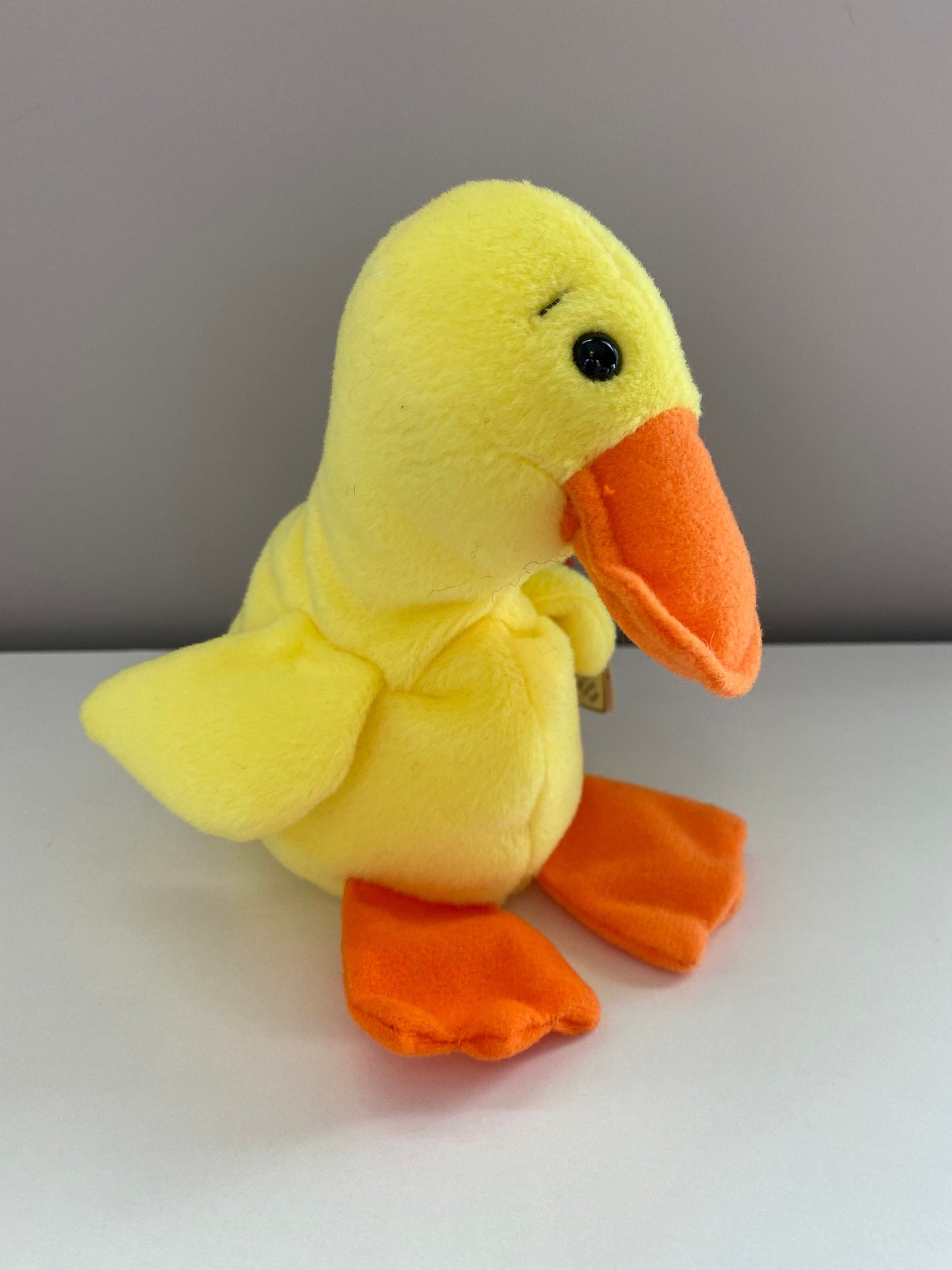 Ty Beanie Baby “Quackers” the Adorable Duck! (5.5 inch)