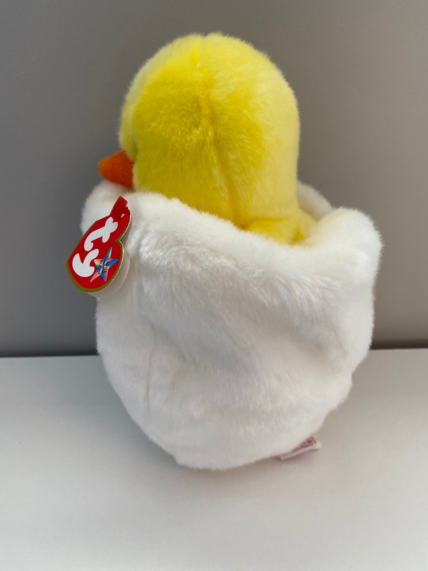 Ty Beanie Buddy “Eggbert” the Hatching Chick (9 inch)