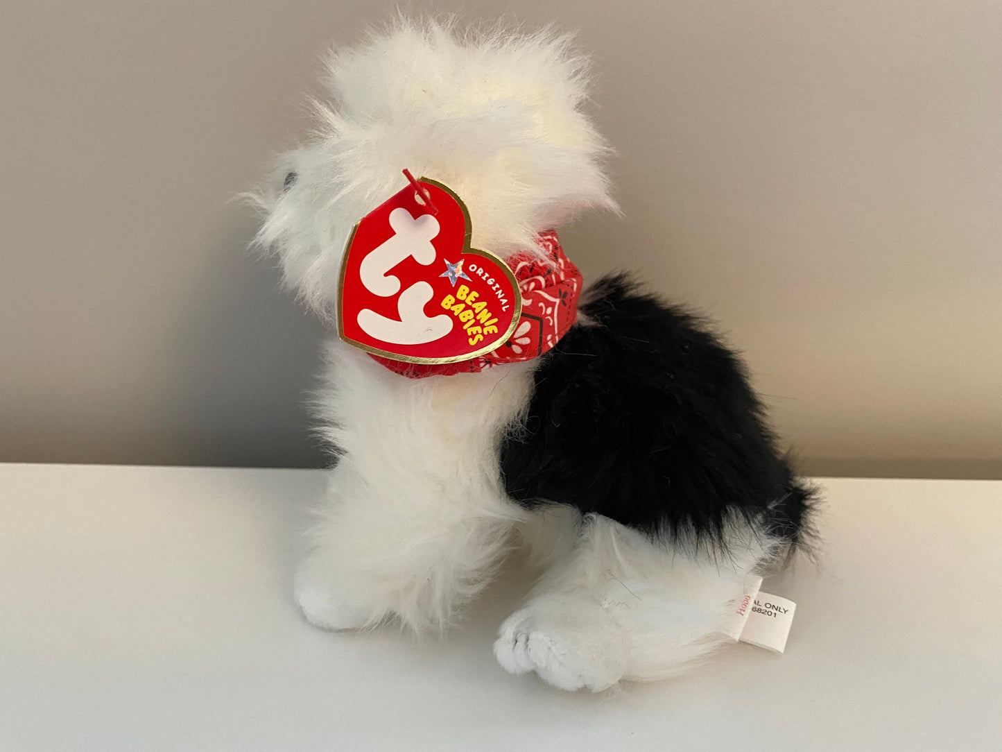 Ty Beanie Baby “Hobo” the Fluffy Dog (6 inch)