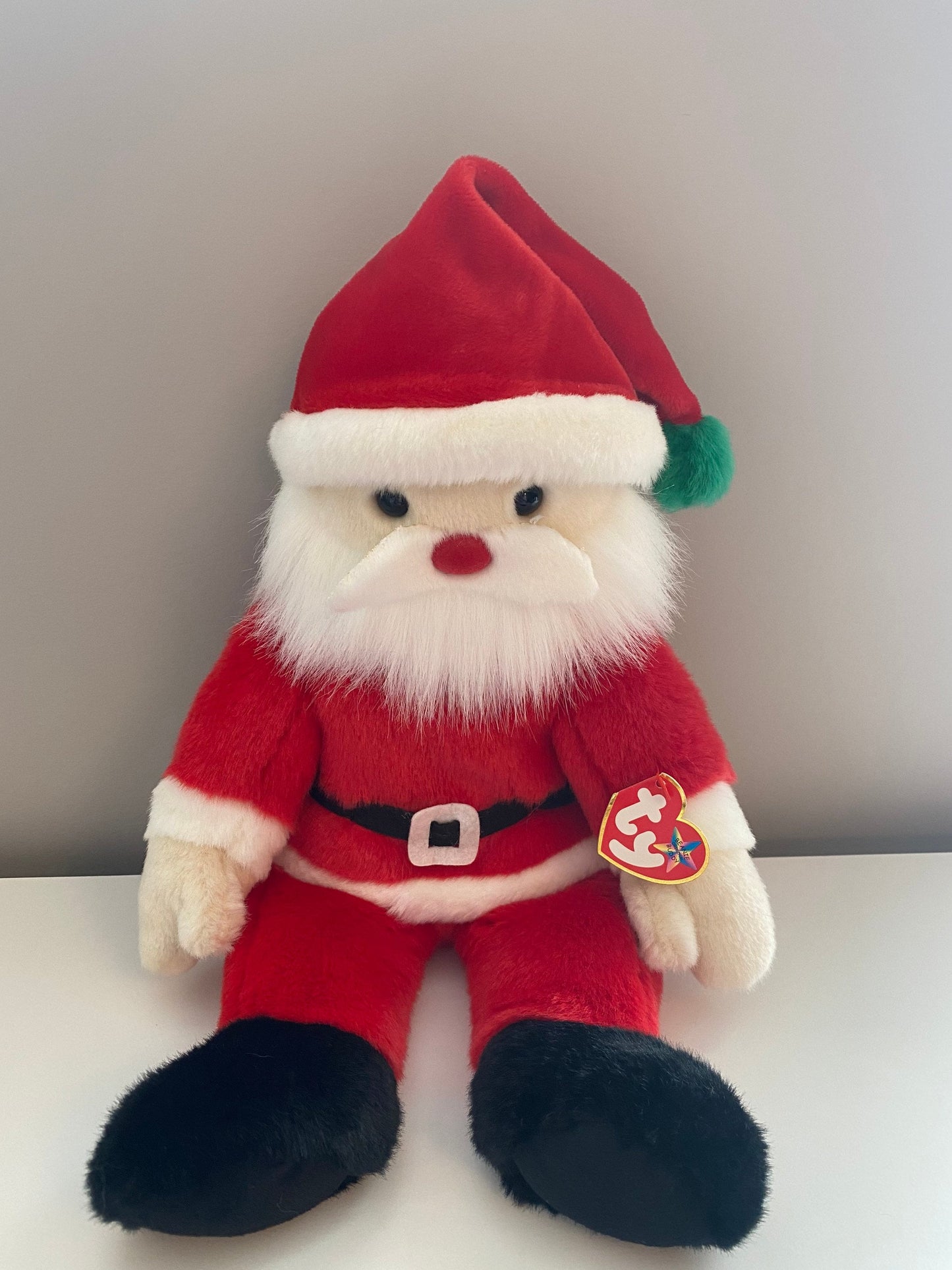 Ty Beanie Buddy “Santa” the Large Santa Claus  (15.5 inch)