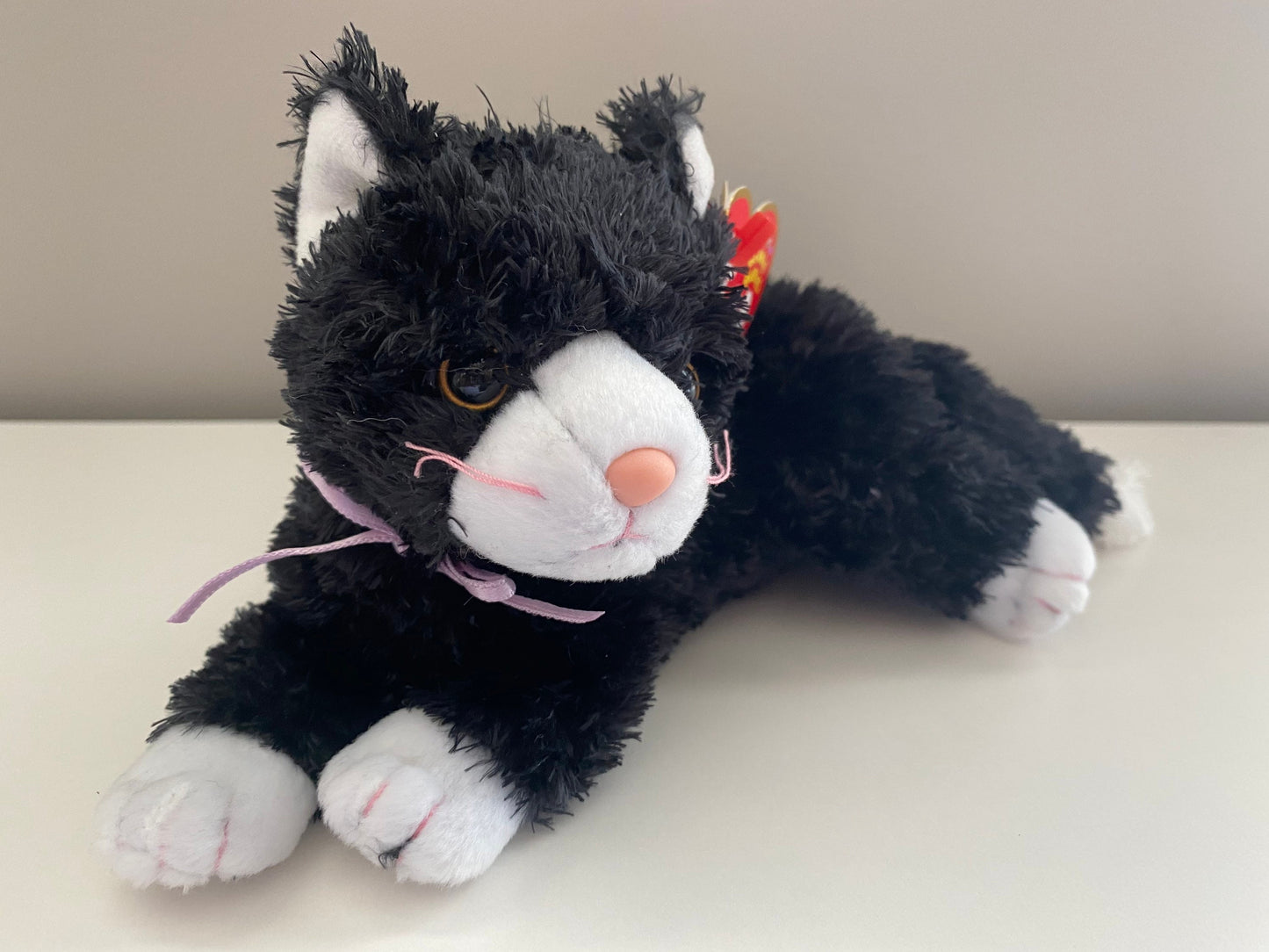 Ty Beanie Baby “Booties” the Black and White Cat! (8 inch)