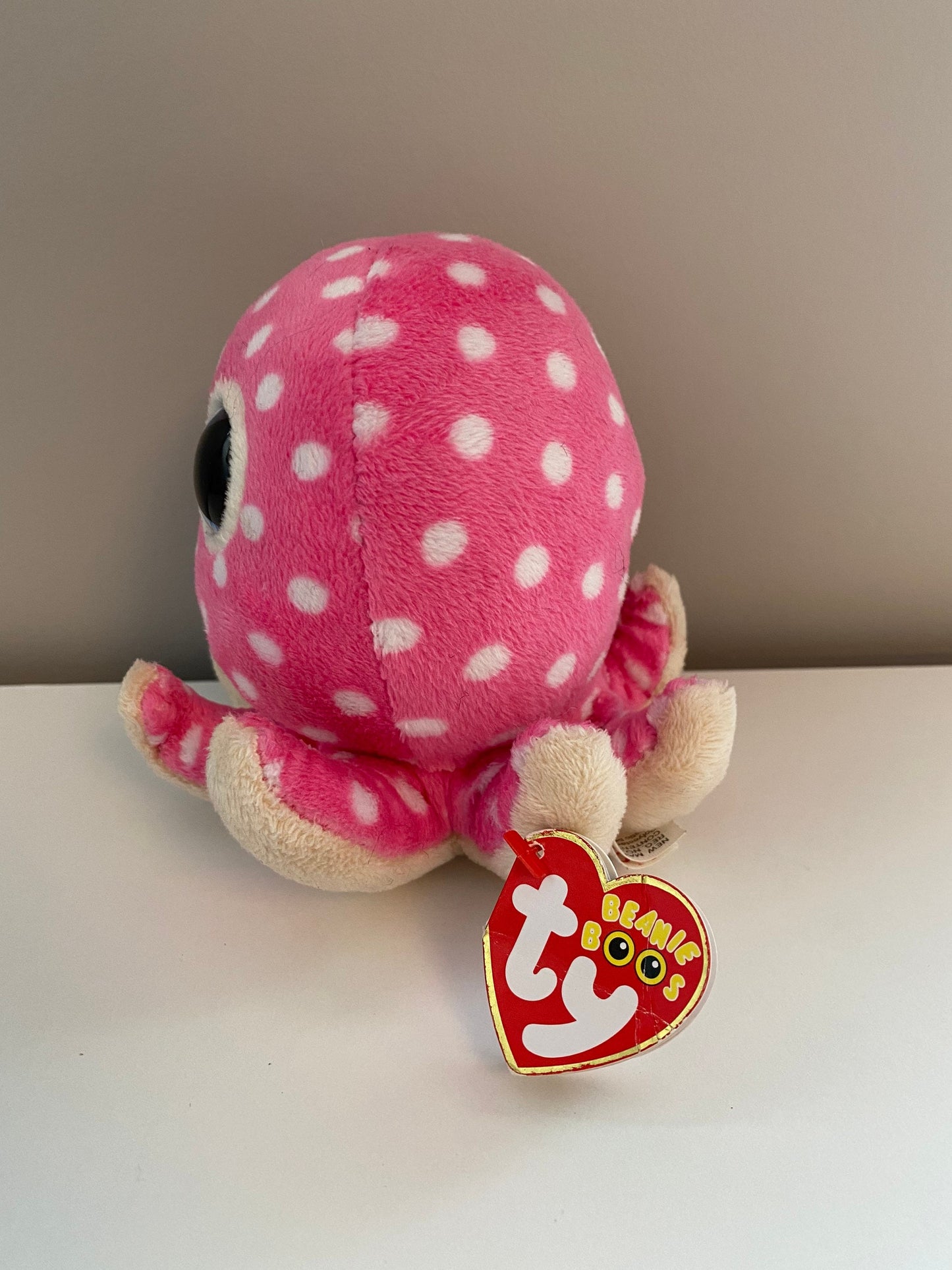 Ty Beanie Boo “Ollie” the Pink Octopus Plush with Glitter eye (4.5 inch)