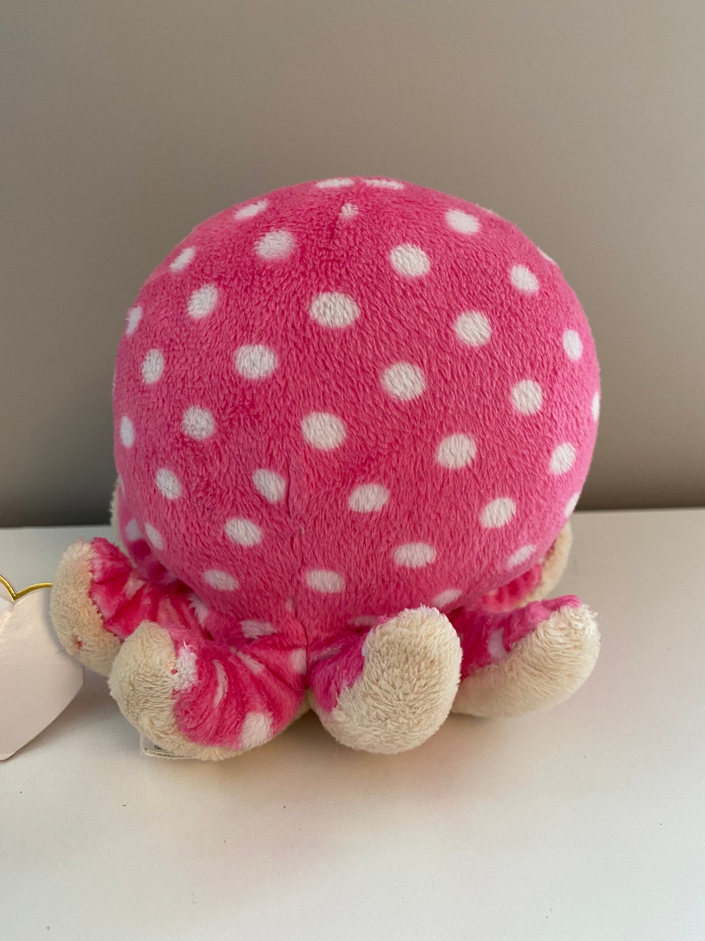 Ty Beanie Boo “Ollie” the Pink Octopus Plush with Glitter eye (4.5 inch)