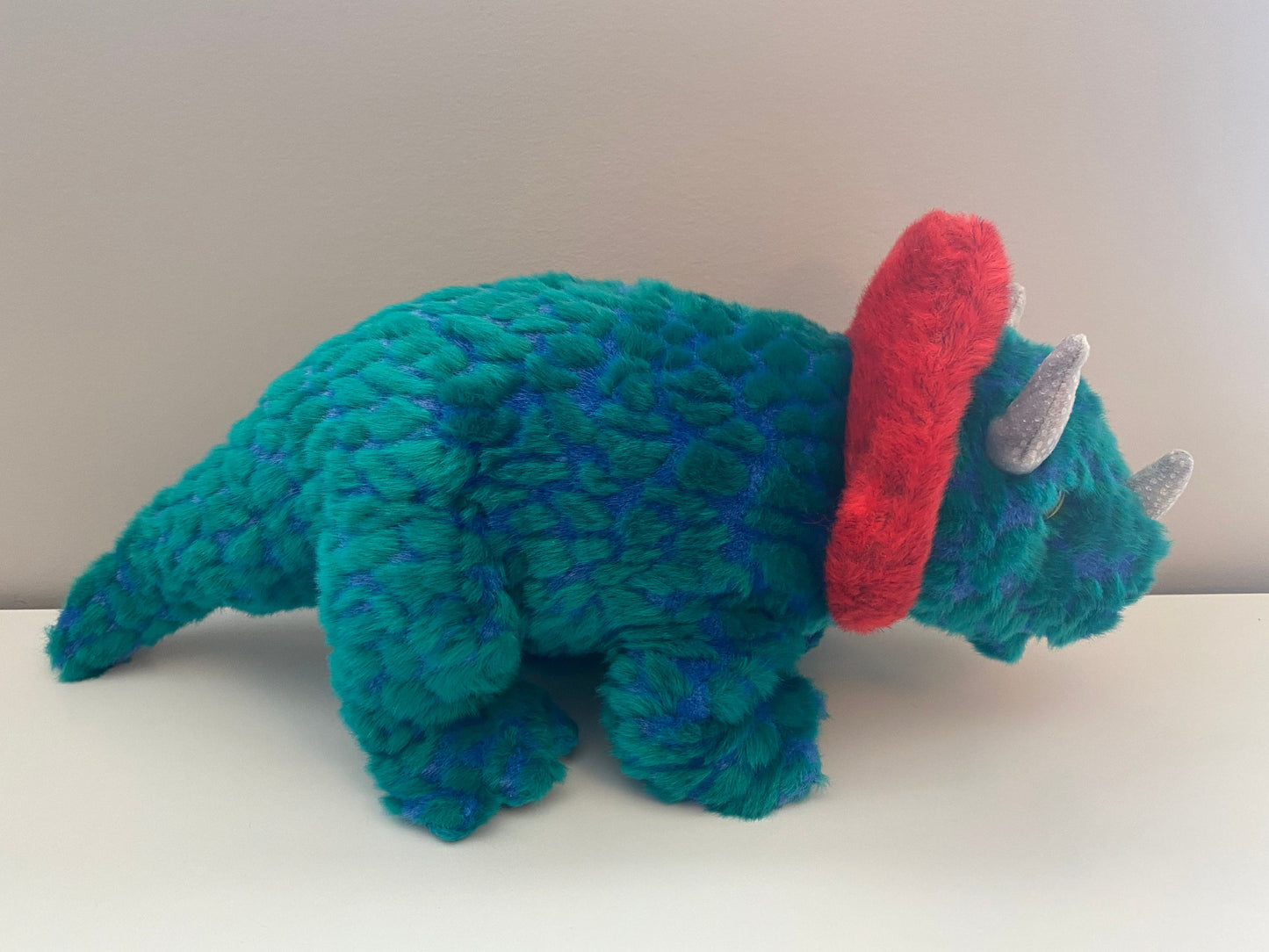 Ty Beanie Buddy “Hornsly” the Triceratops Dinosaur  (13.5 inch)