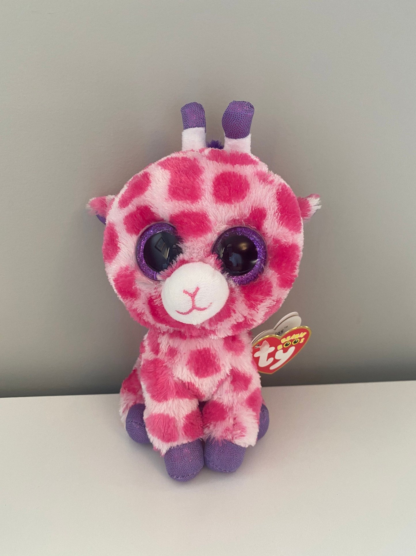 Ty Beanie Boo “Twigs” the Pink Giraffe with Glitter eyes (6 inch) Vintage Beanies