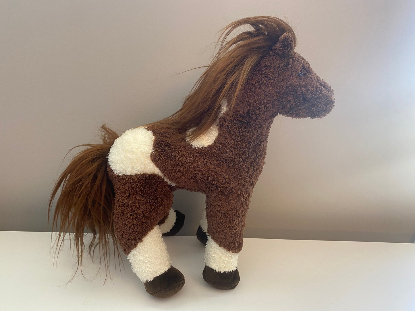 Ty Beanie Buddy “Thunderbolt” the Brown and White Horse (11 inch)