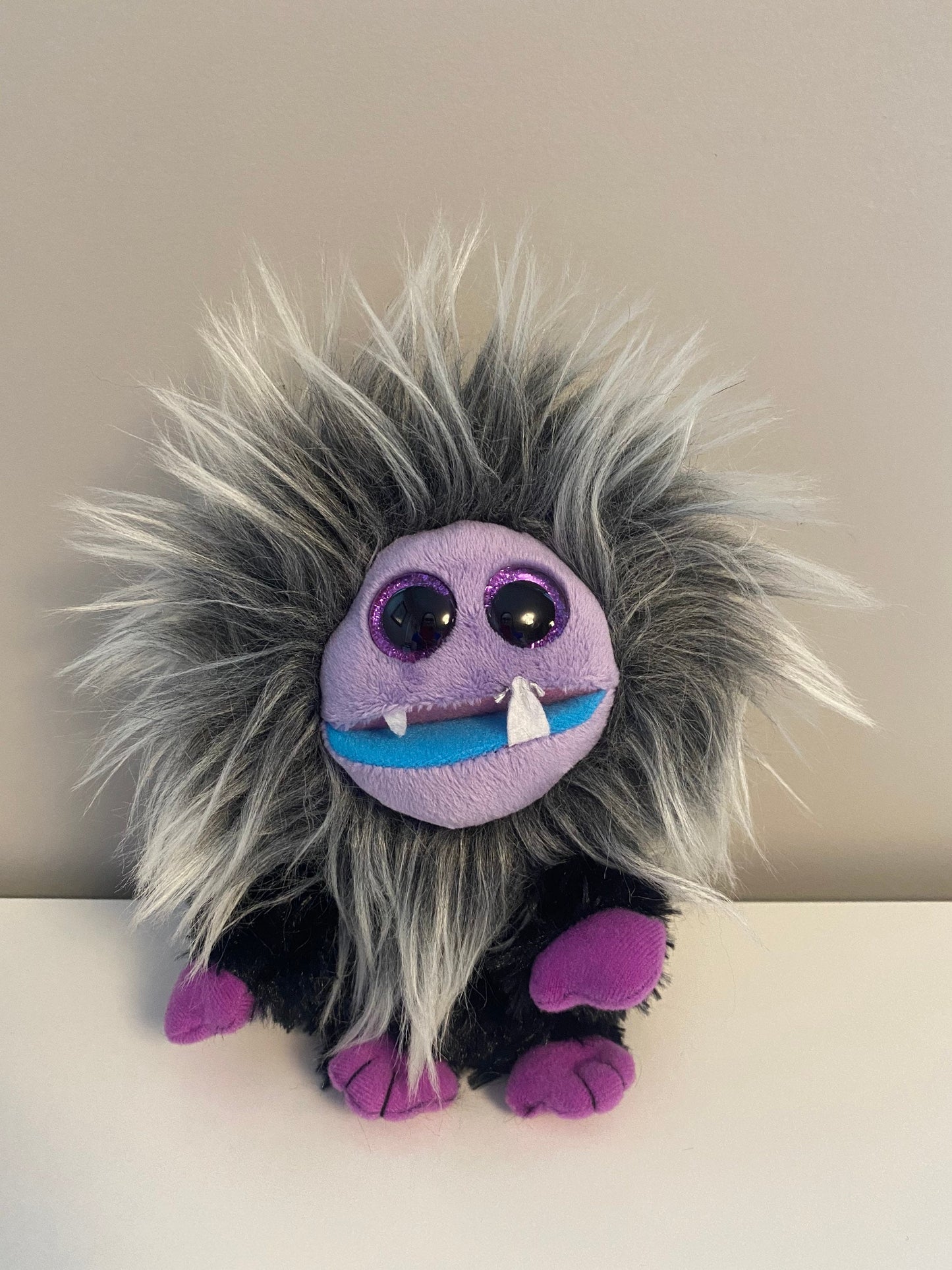 Ty Frizzys Collection “Jips” the Purple Monster (8 inch)