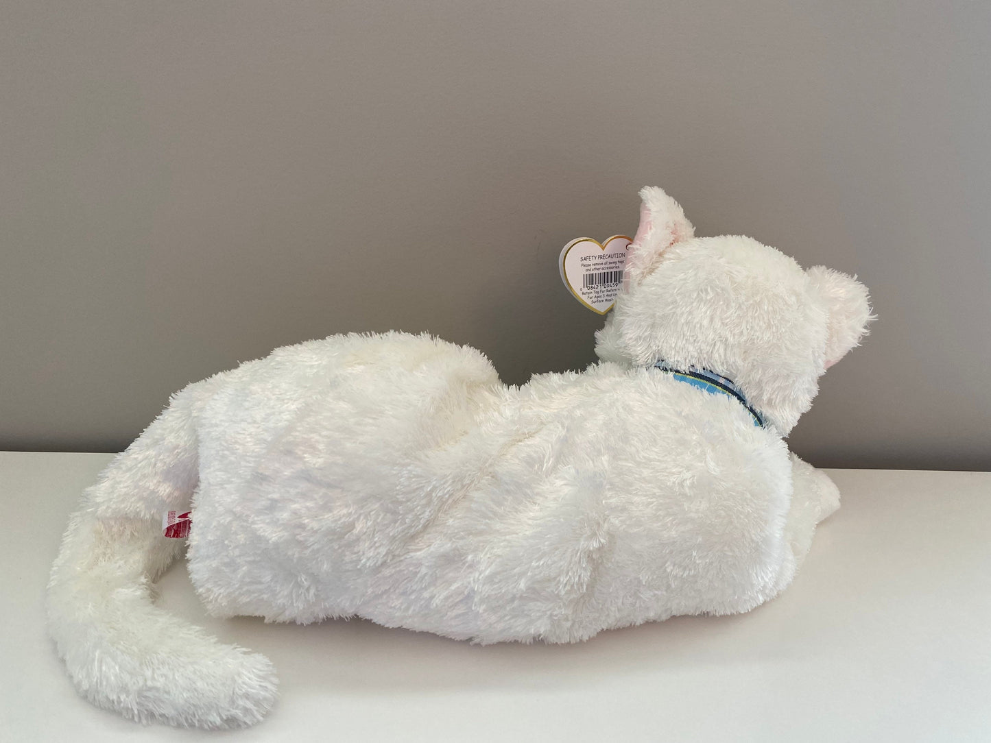 Ty Beanie Buddy “Starlett” theWhite Cat with Blue Plaid Bow (11 inch)