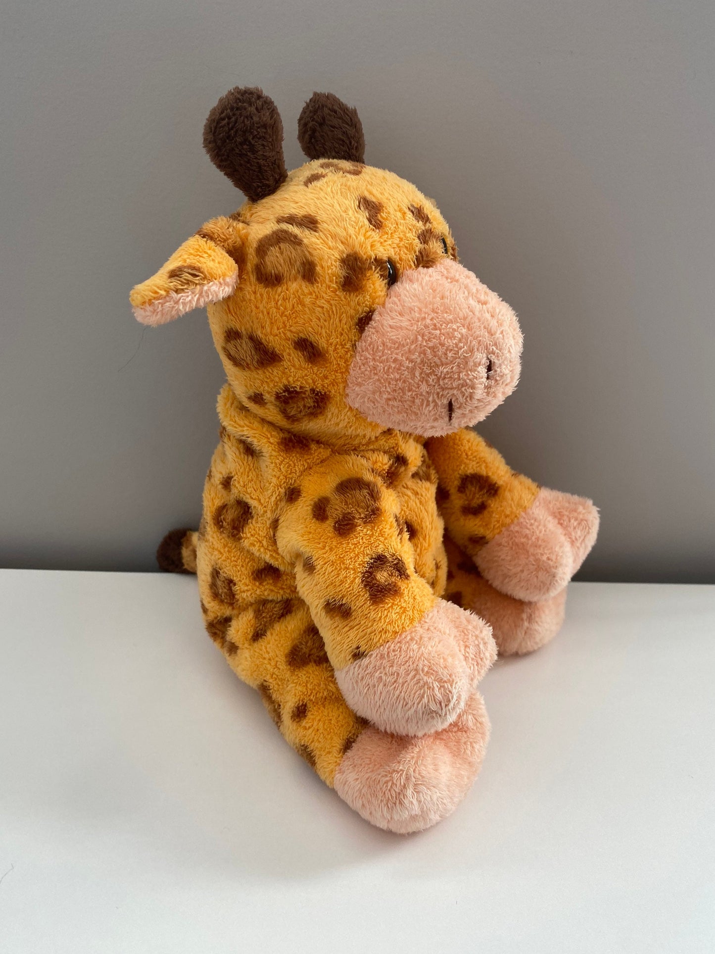 Ty Pluffies Collection “Towers” the Super Cute Giraffe  -No Hang Tag (9 inch)