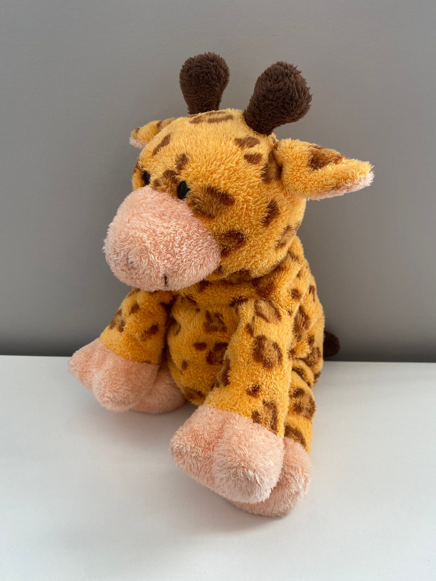 Ty Pluffies Collection “Towers” the Super Cute Giraffe  -No Hang Tag (9 inch)