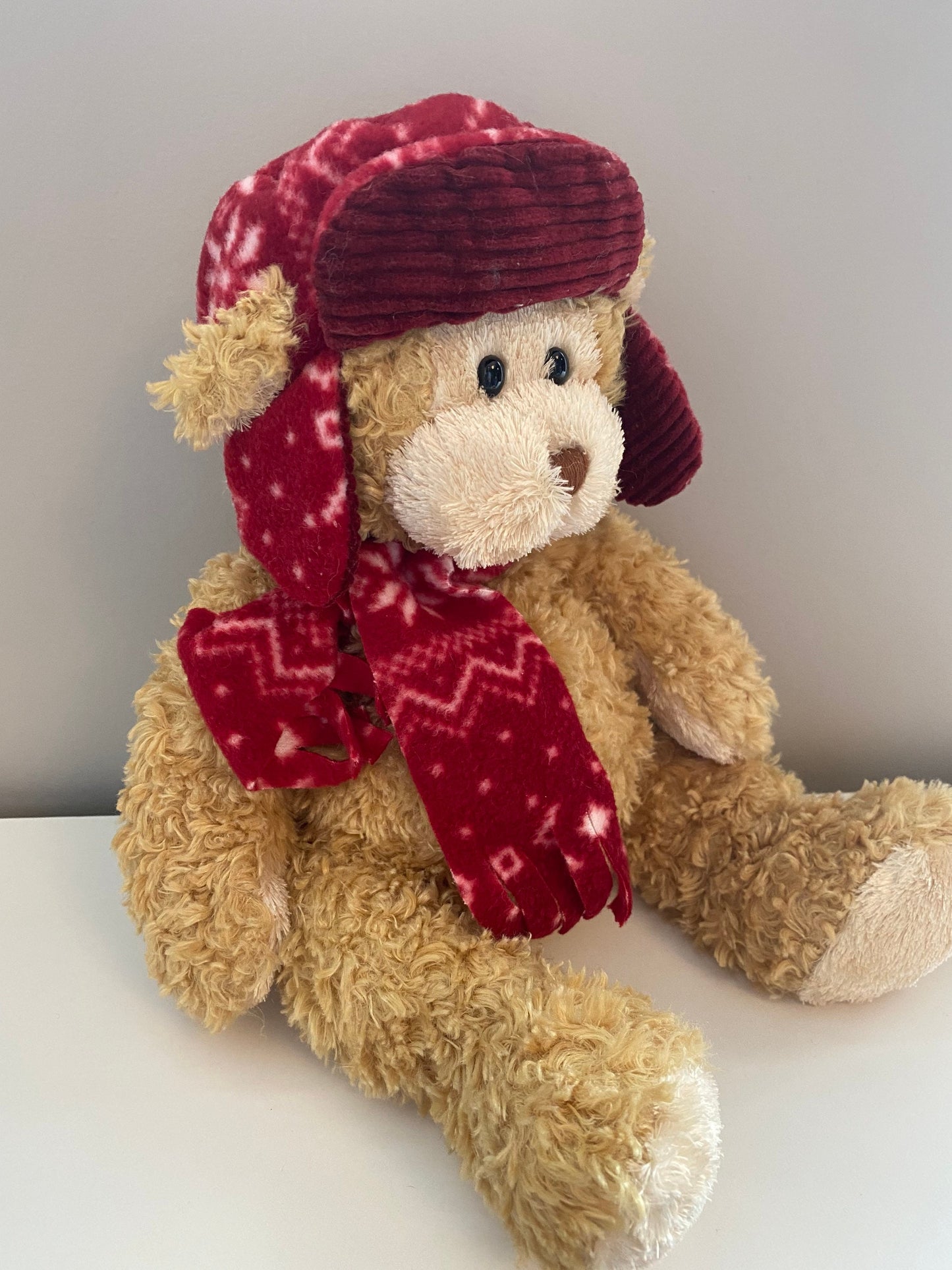 Ty Classics “Hudson” the Bear wearing Cute Hat and Scarf - Ready for Fall/Winter (13.5 inch)