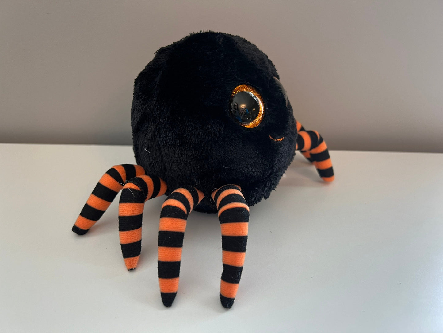 TY Beanie Boo “Crawly” the Halloween Spider (6 inch)