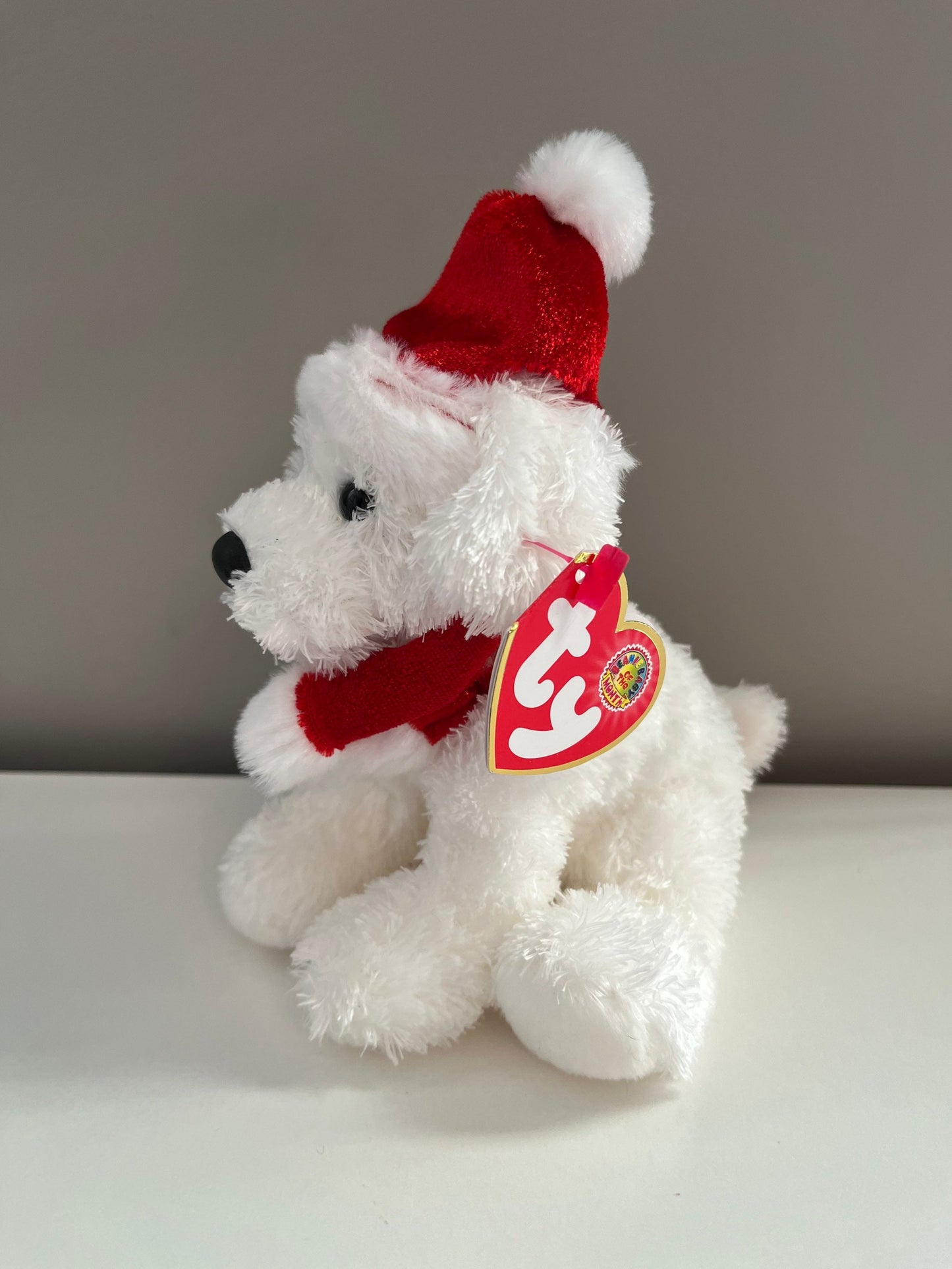 Ty Beanie Baby of the Month “Puppy Claus” the Cute White Dog Wearing Santa Hat *Rare* (5.5 inch)