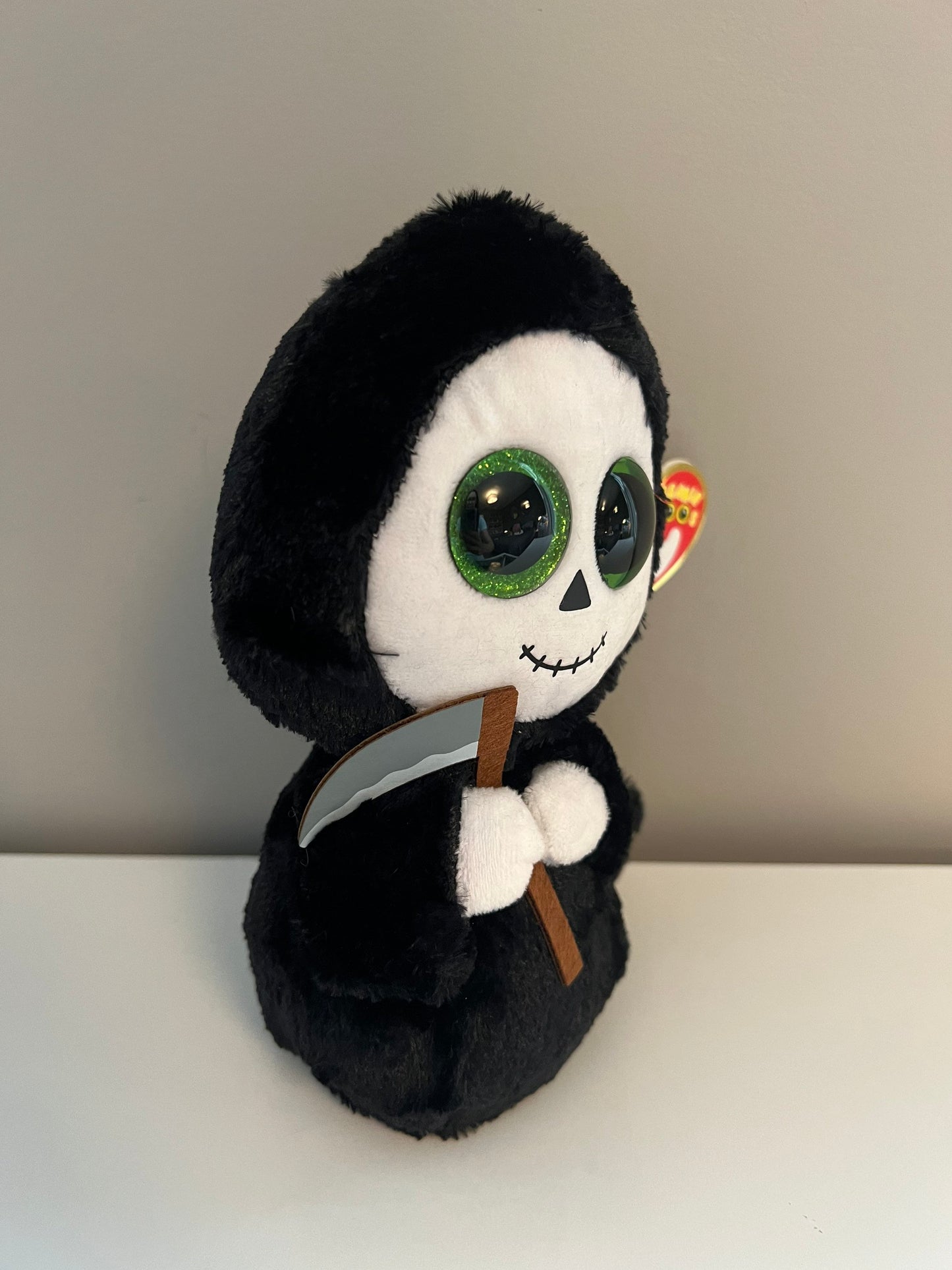 TY Beanie Boo “Grimm” the Halloween Ghost Reaper Holding Sickle *Rare* (6 inch)