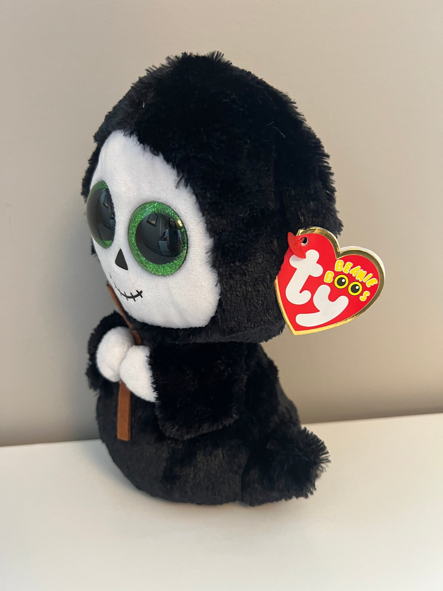 TY Beanie Boo “Grimm” the Halloween Ghost Reaper Holding Sickle *Rare* (6 inch)